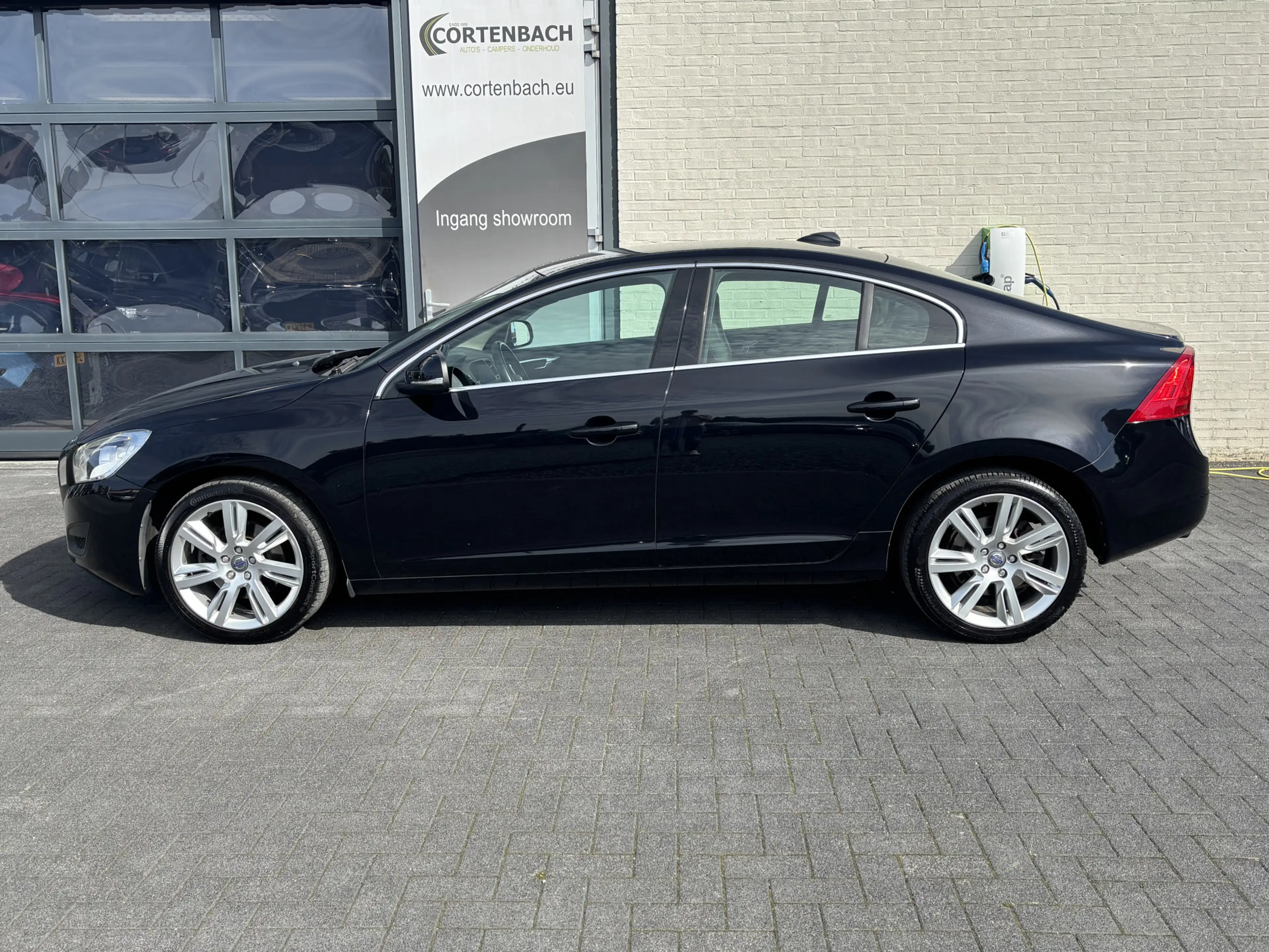 Volvo S60 1.6 T3 Momentum | Trekhaak | Cruise control | Meta — photo 2