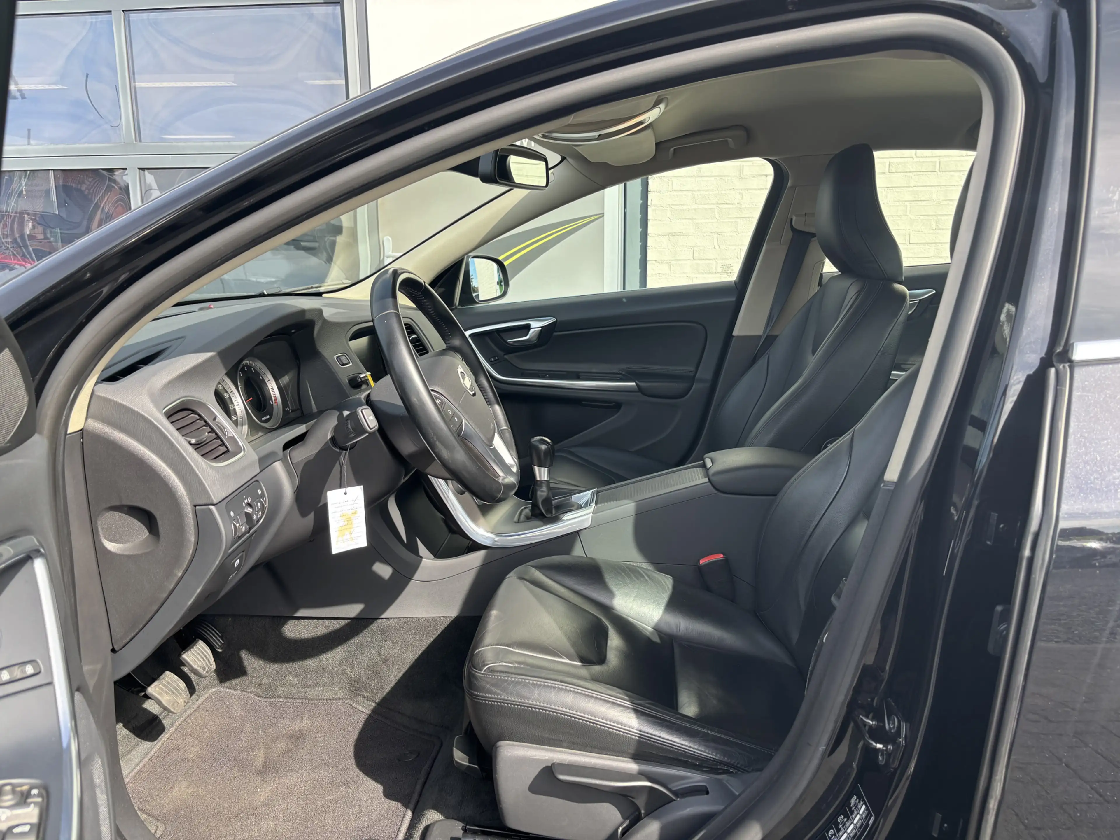 Volvo S60 1.6 T3 Momentum | Trekhaak | Cruise control | Meta — photo 7