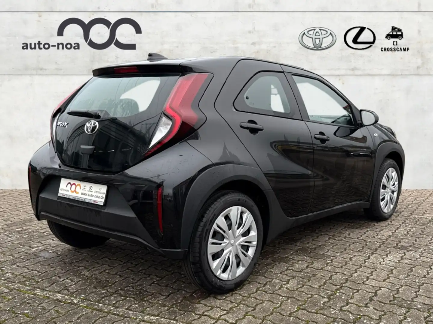 Toyota Aygo X Business Edition Noir - 2