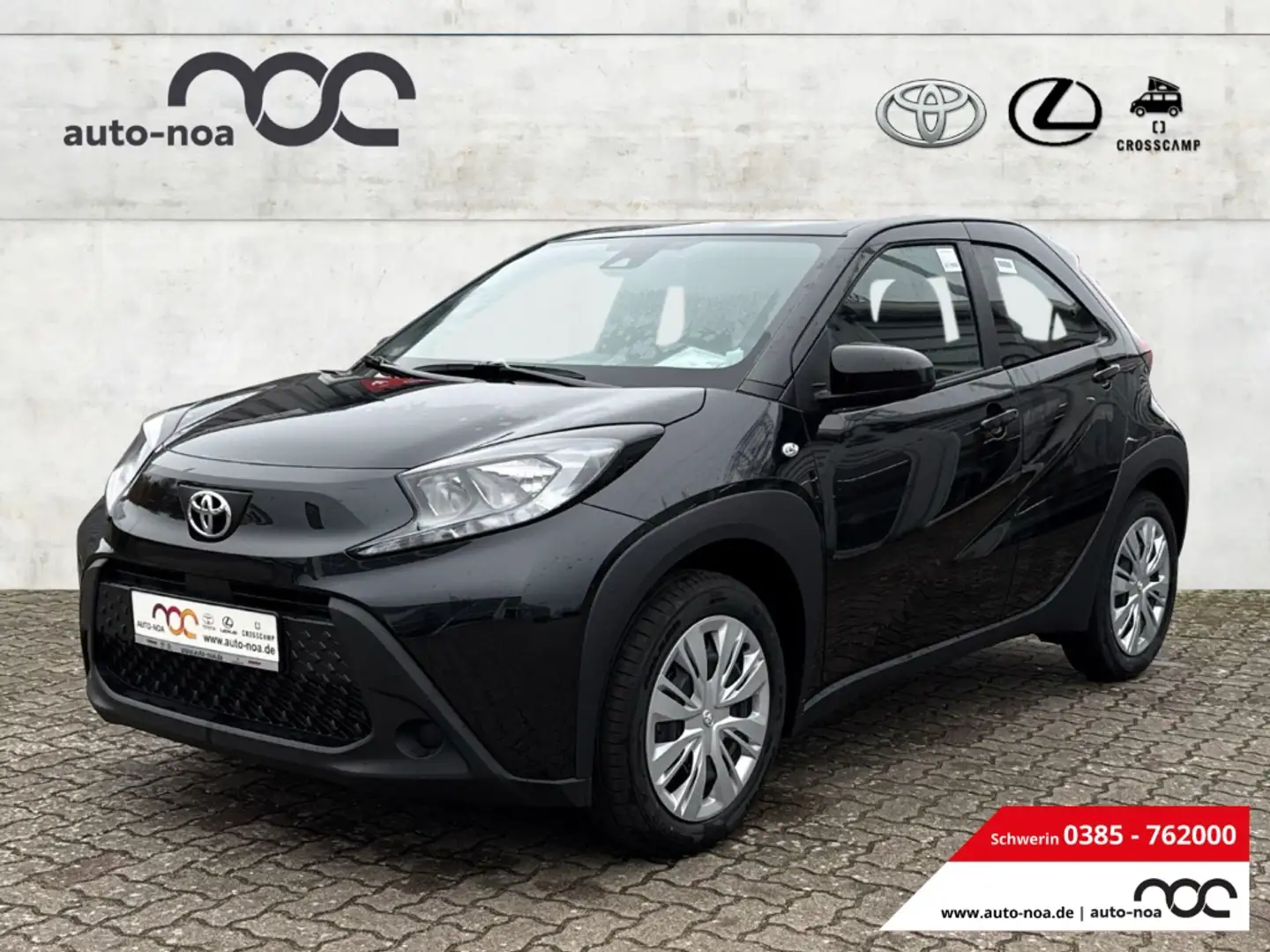 Toyota Aygo X Business Edition Noir - 1
