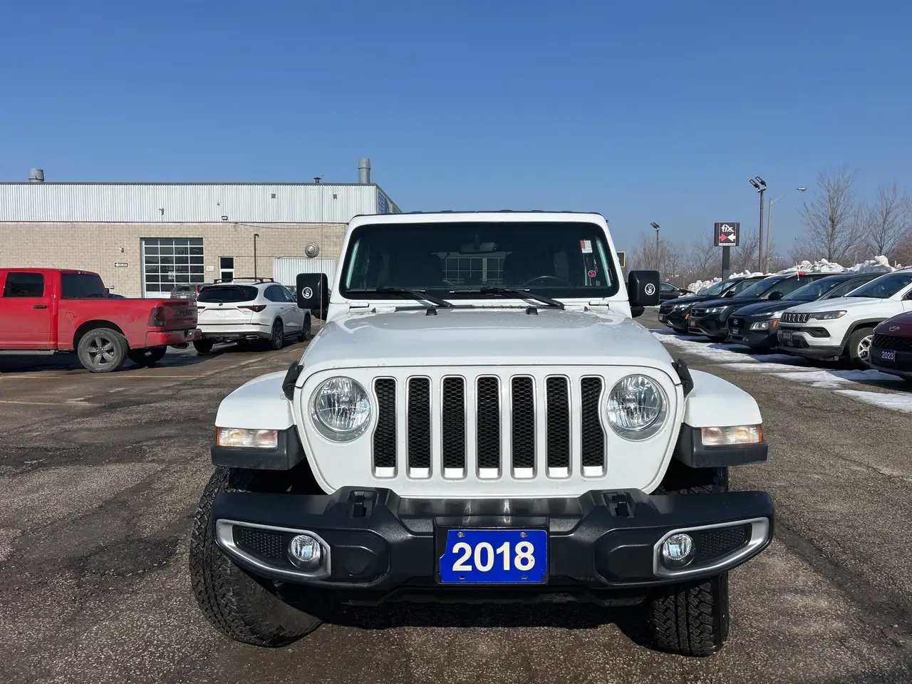 Jeep Wrangler снимка Jeep Wrangler