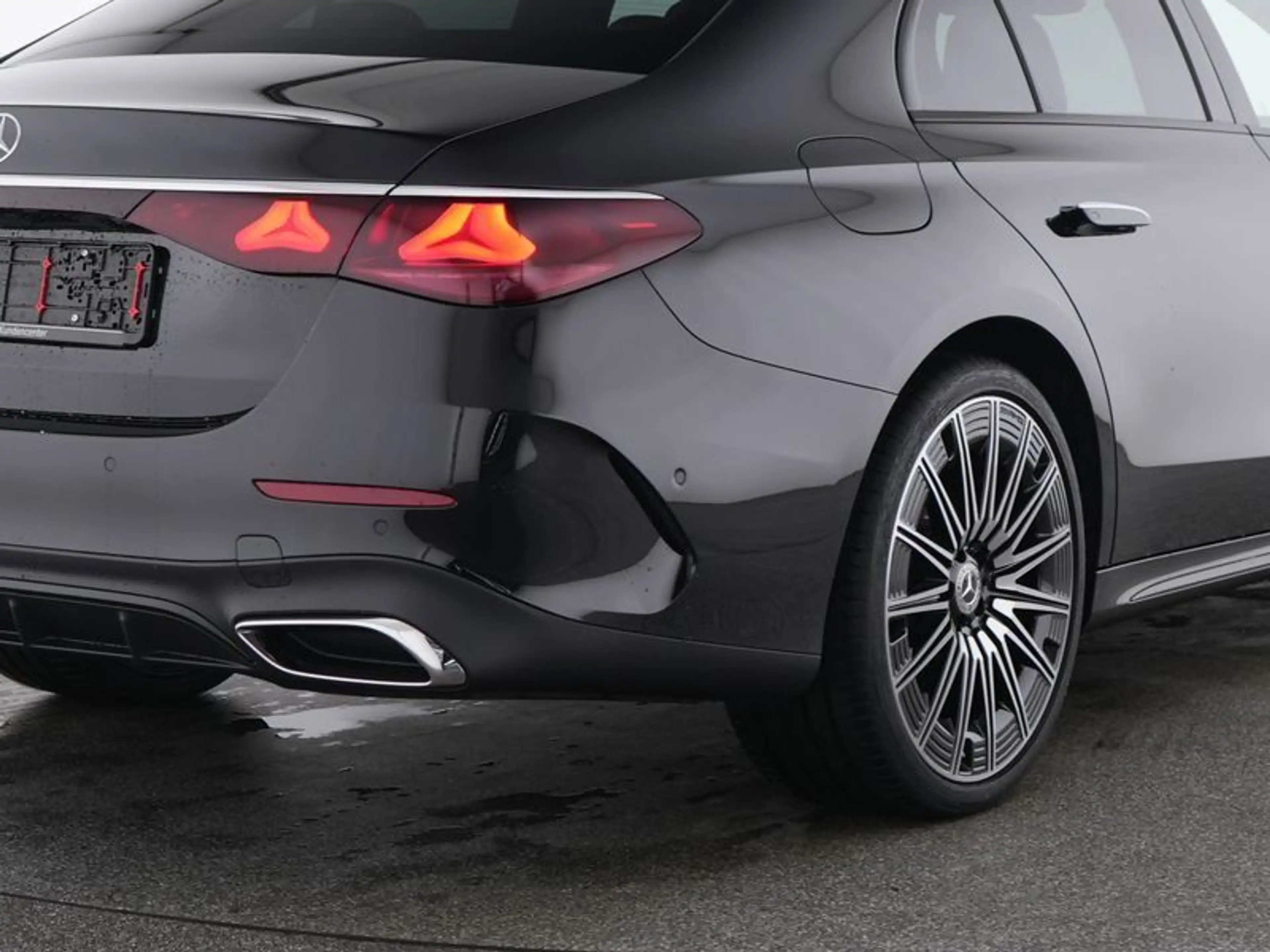 Mercedes-Benz E 220 d AMG Advanced-Plus/Burm4D/Distronic/21" — photo 4