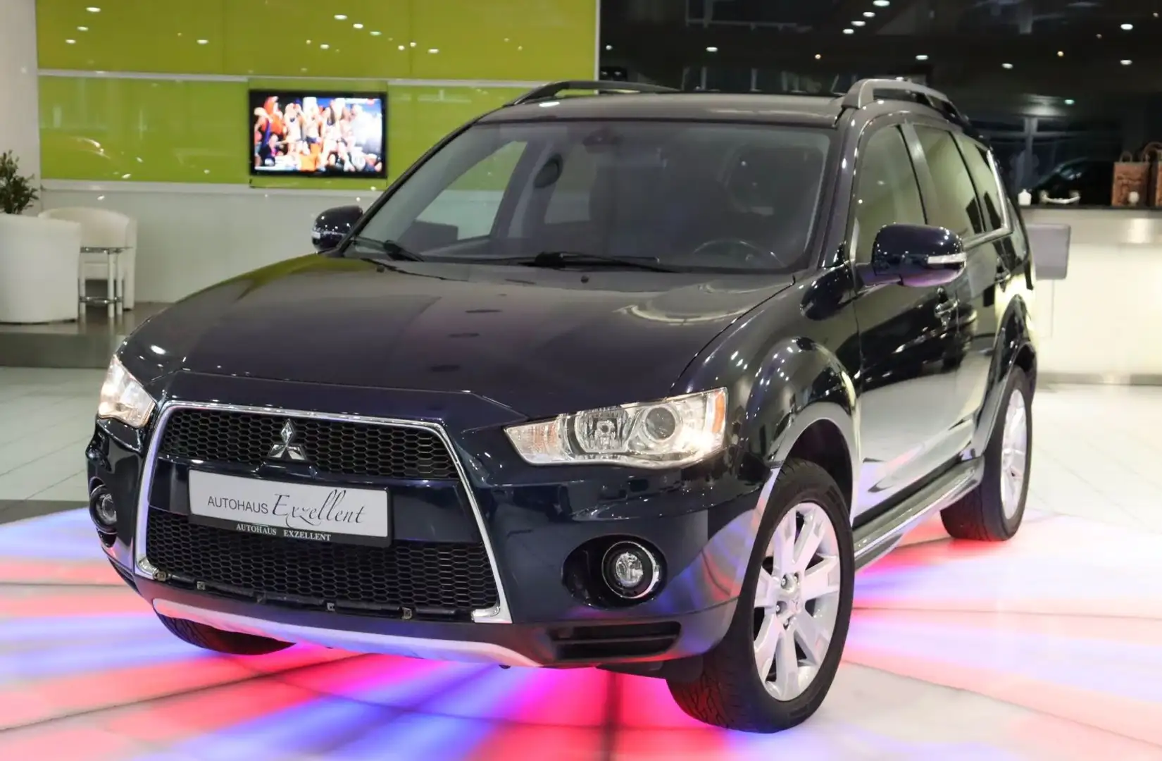 Mitsubishi Outlander 4WD Automatik*LEDER*XENON*ALU*PDC*MFL* Bleu - 1