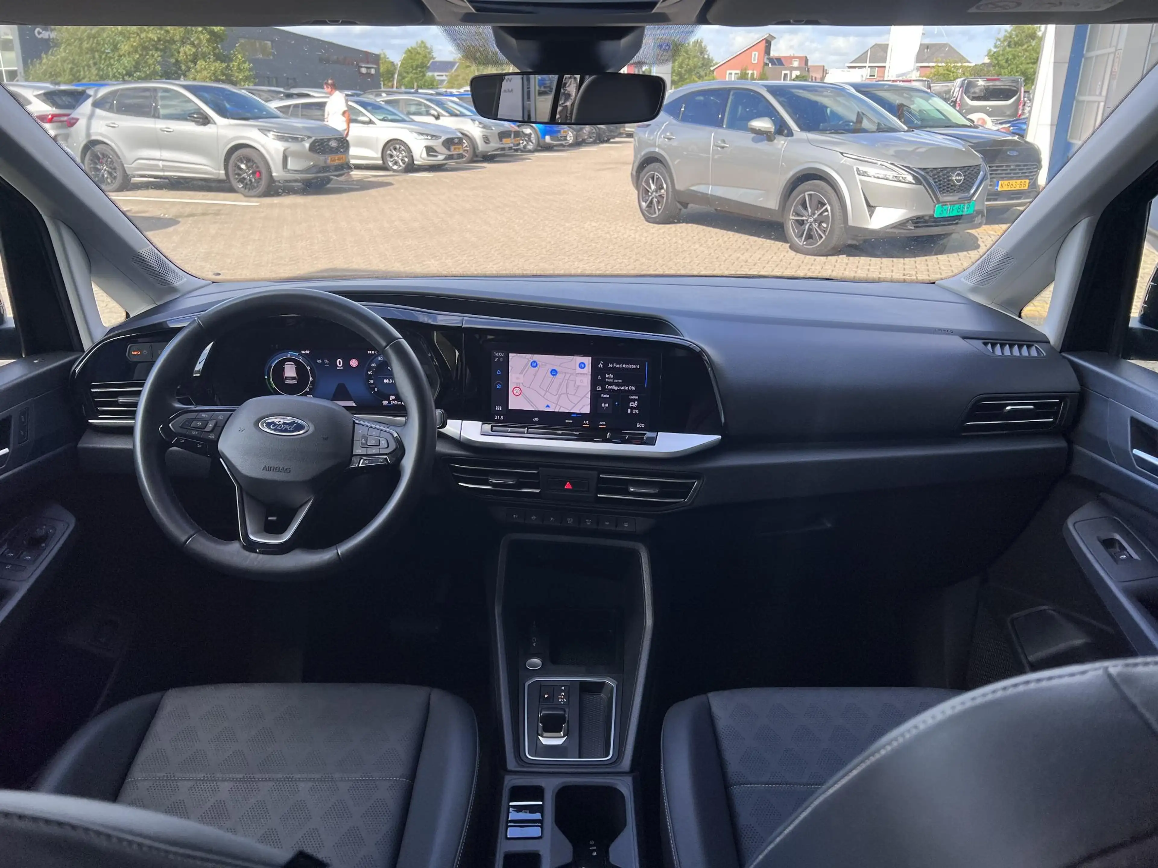Ford Tourneo Connect 1.5 EcoBoost PHEV L2 Titanium 150pk | Trekhaak | A — photo 9