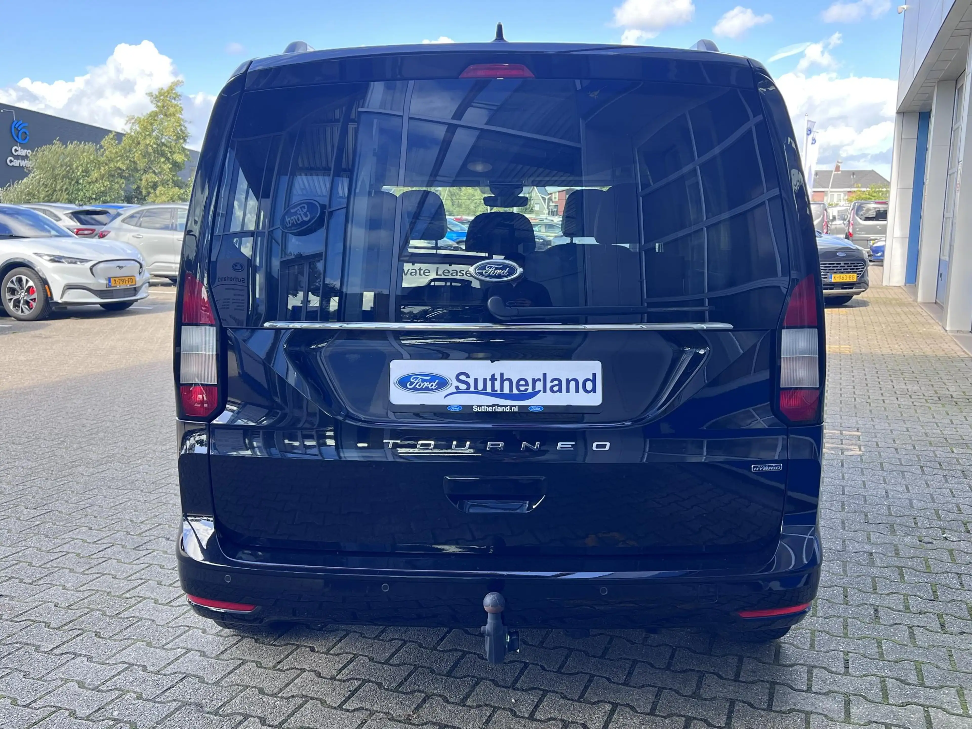 Ford Tourneo Connect 1.5 EcoBoost PHEV L2 Titanium 150pk | Trekhaak | A — photo 7