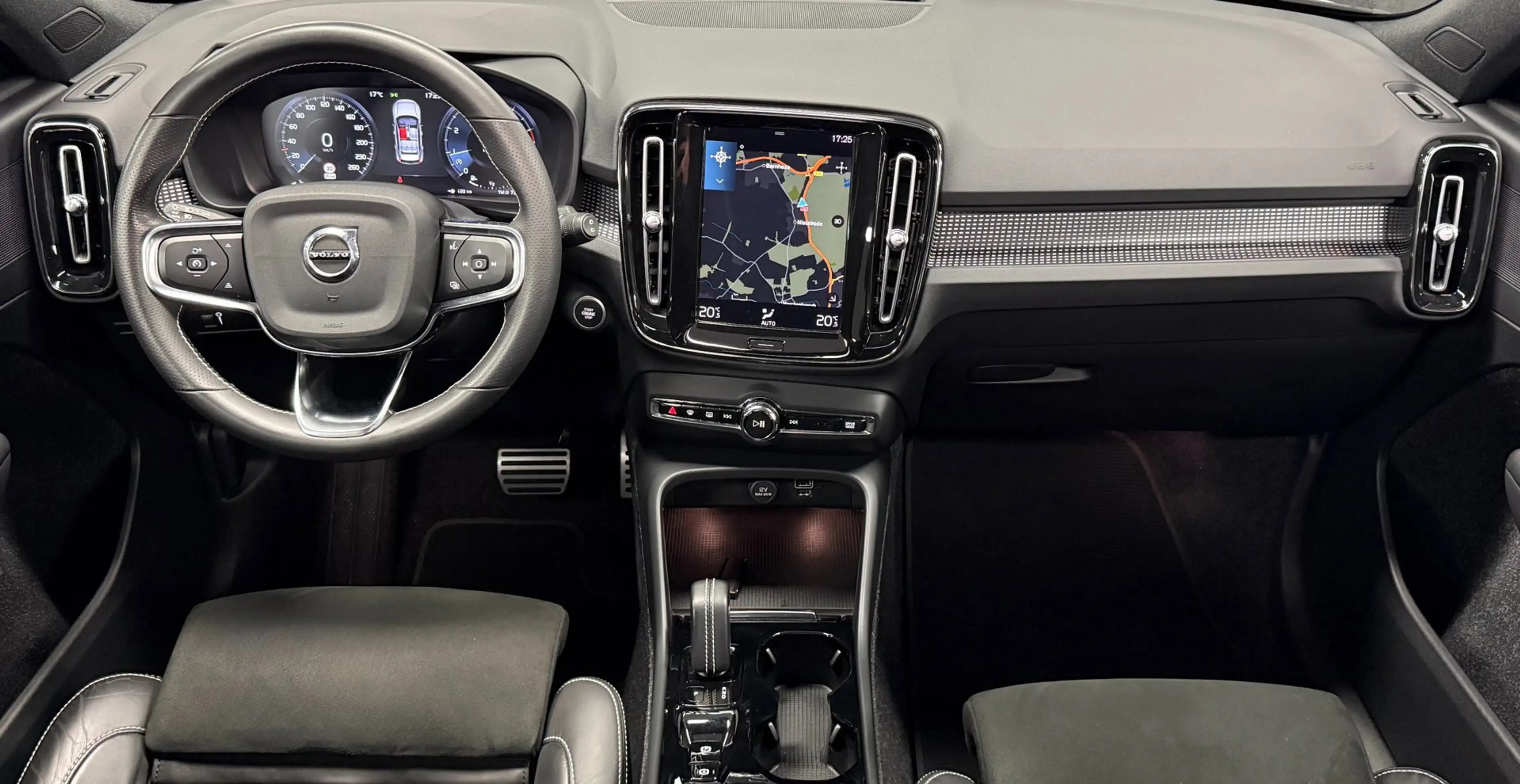 Volvo XC40 1.5 T2 R-Design*Panodak*Camera*Carplay*Navi*Leder — photo 3