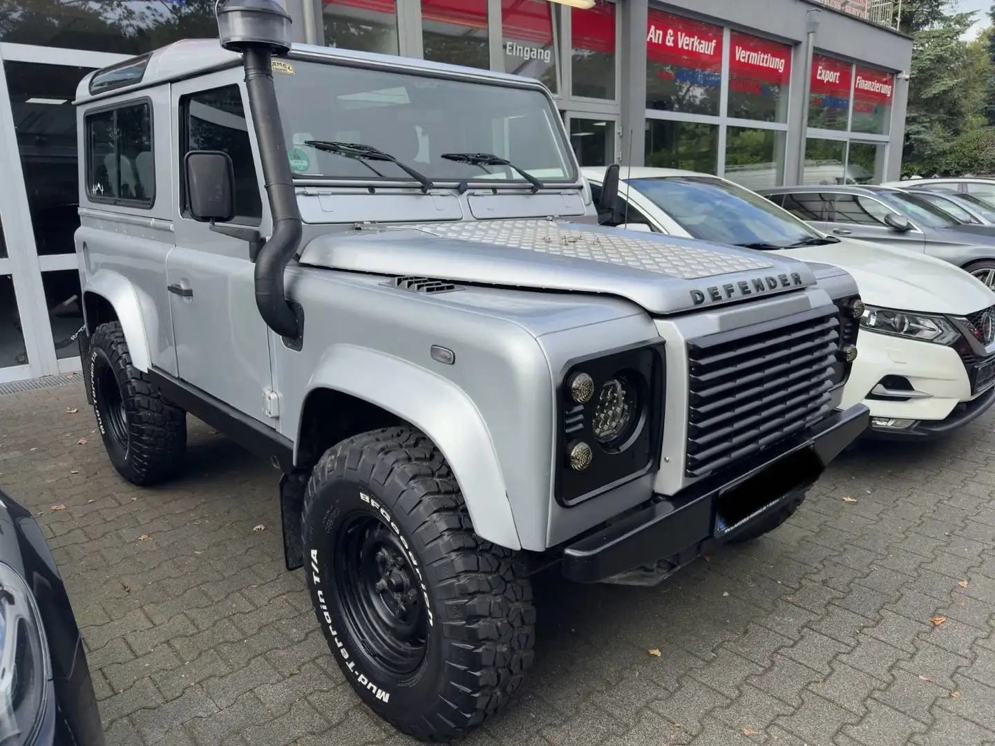 Land Rover Defender 90 TD5|LED|Webasto|Fahrwerk|Kam|CarPl Silber - 1