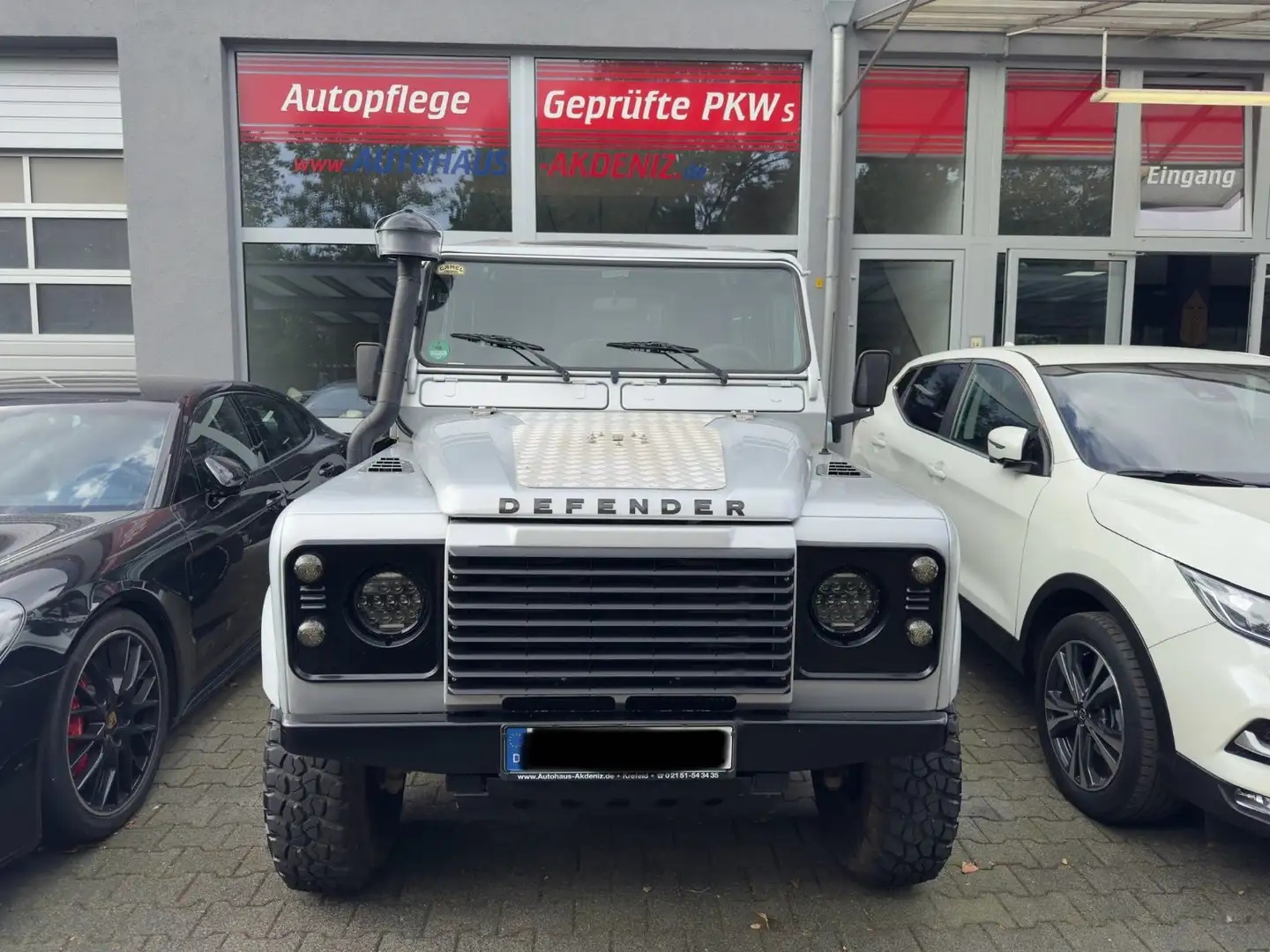 Land Rover Defender 90 TD5|LED|Webasto|Fahrwerk|Kam|CarPl Silber - 2