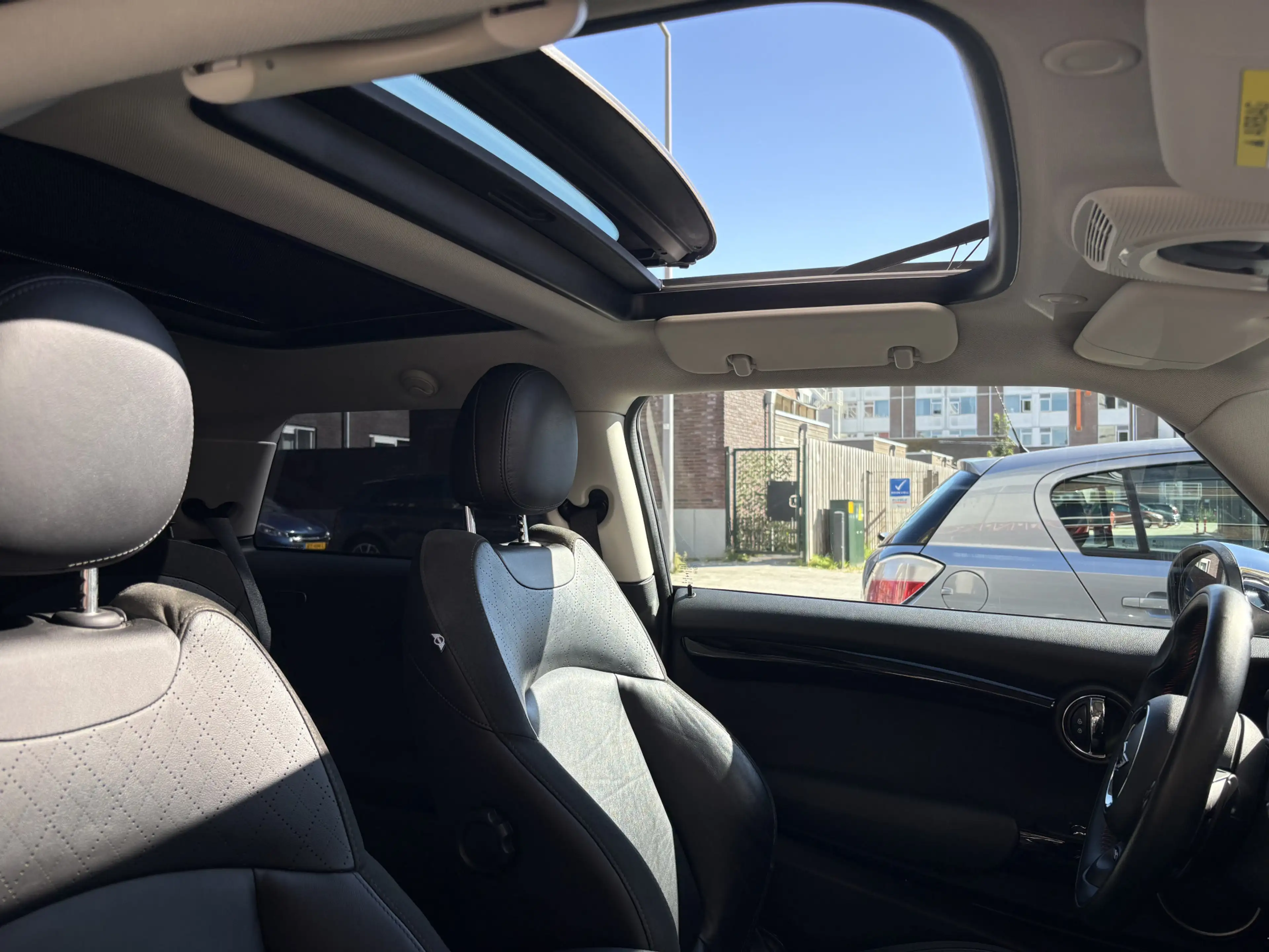MINI Cooper S 3-Deurs 2.0 Chili JCW/PANORAMA /LEDER/CLIMA/TOPSTA — photo 10