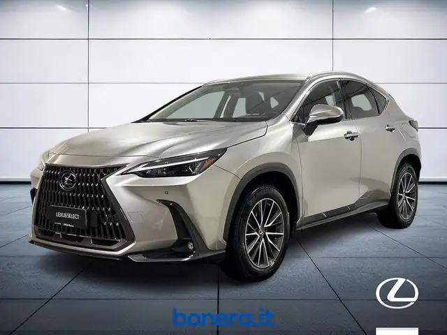 Lexus NX 350h 2.5 hybrid Premium 4wd e-cvt