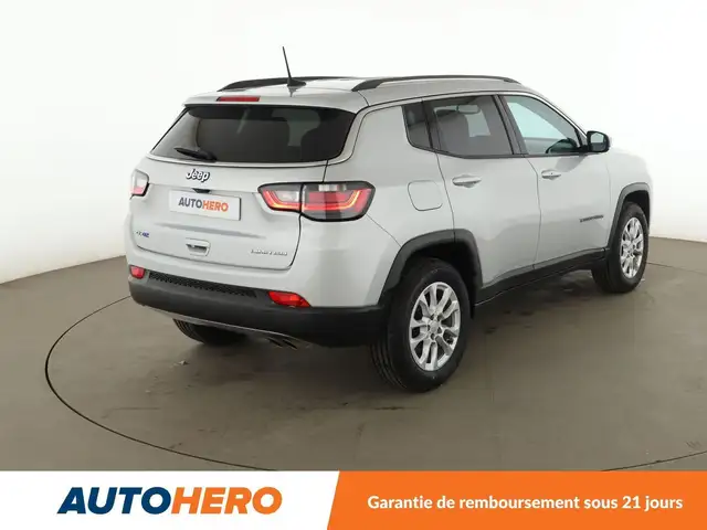 Jeep Compass view 6