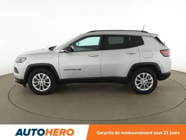 Jeep Compass view 3