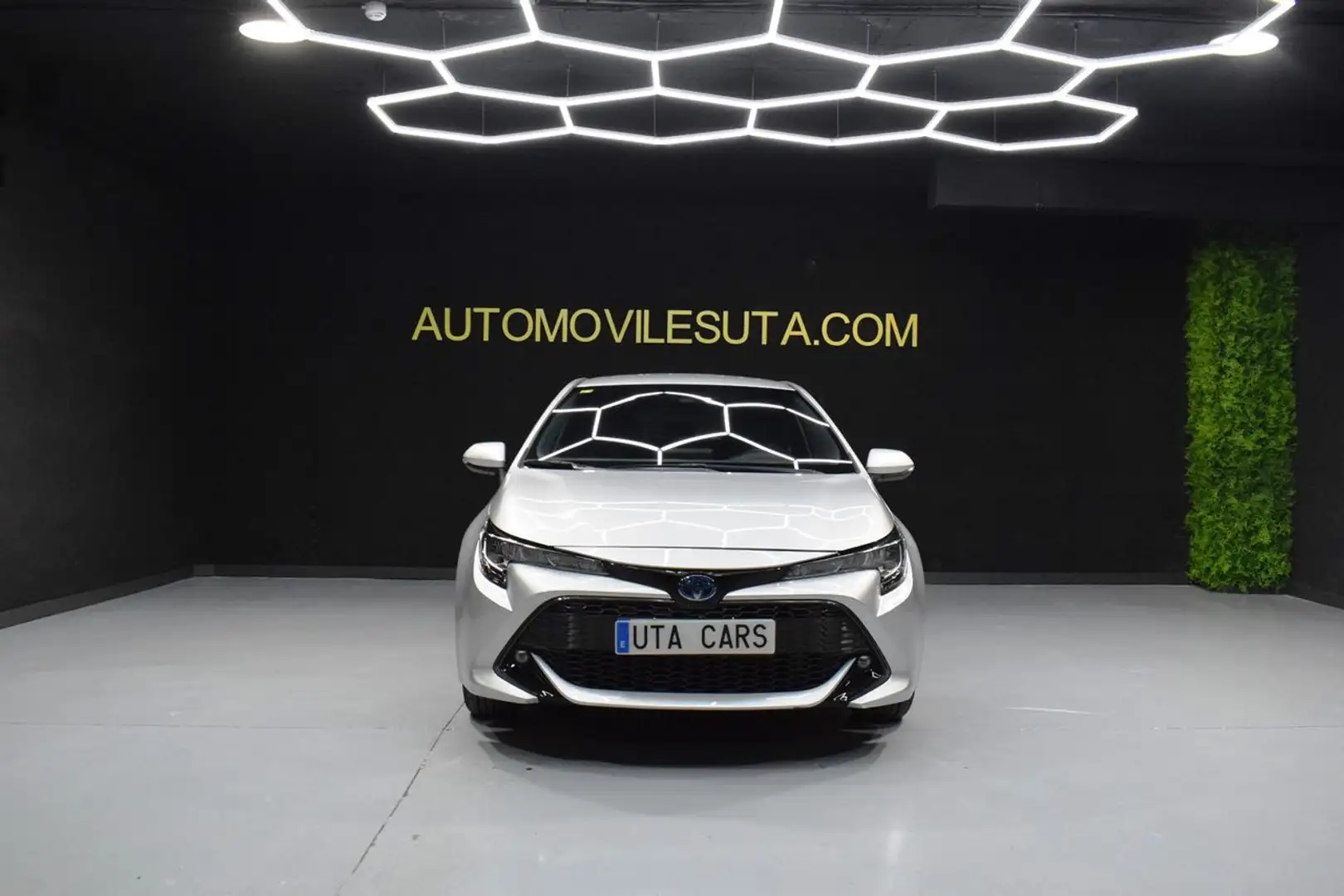 Toyota Corolla 1.8 HSD Alisio Gris - 2