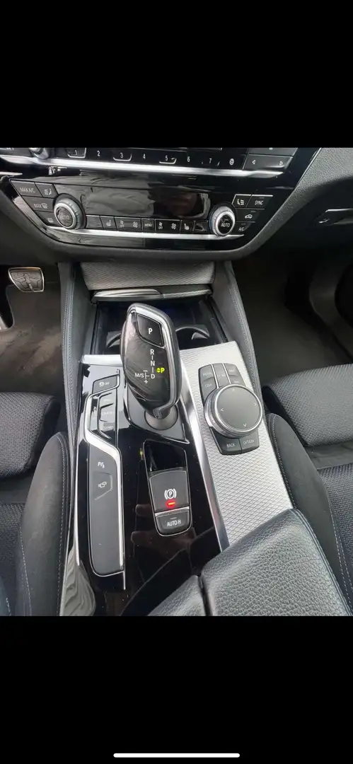 BMW 530 530d xDrive Aut. Sport Line - 2