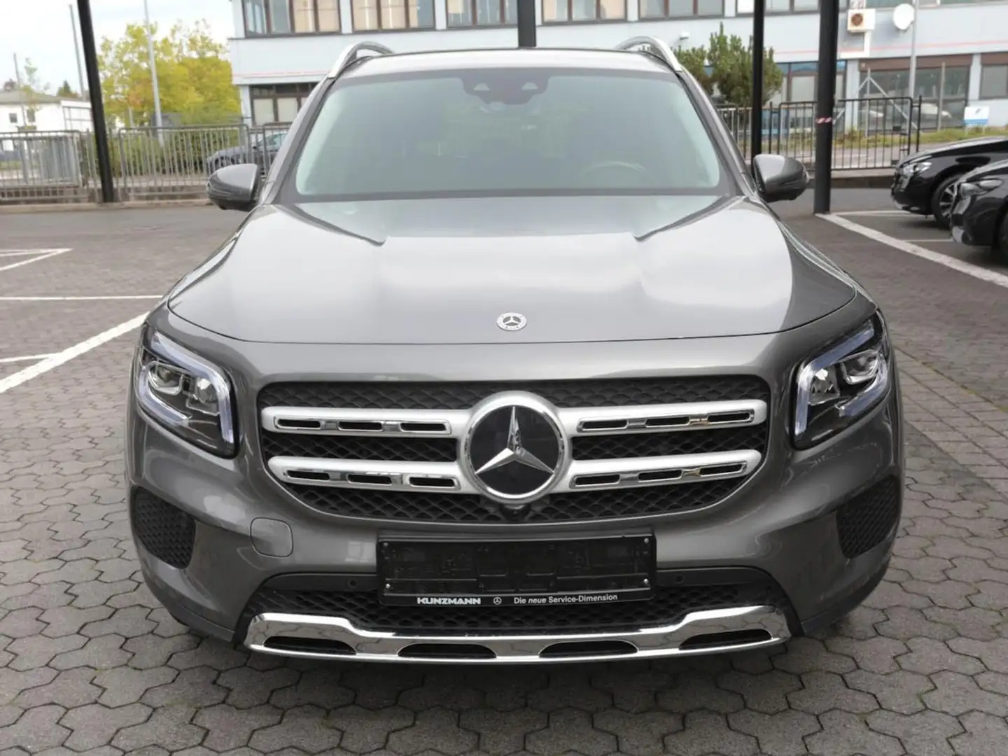 Mercedes-Benz GLB 220 d 4M Progressive MBUXNavi+ EasyPack 360° Gris - 2