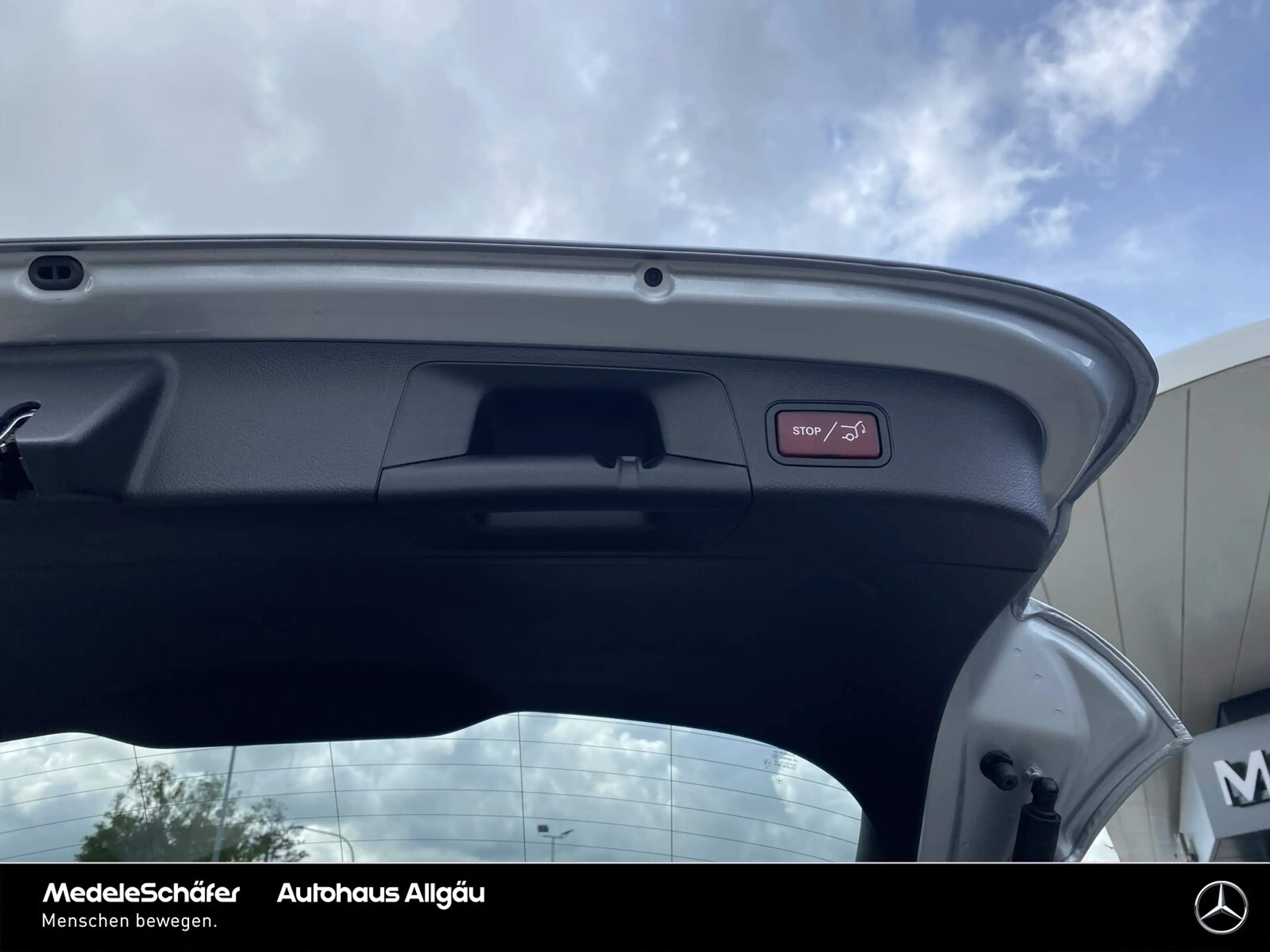 Mercedes-Benz EQA 250 EQA 250 AMG Night Advanced Vorr.Distronic LED Park — photo 7