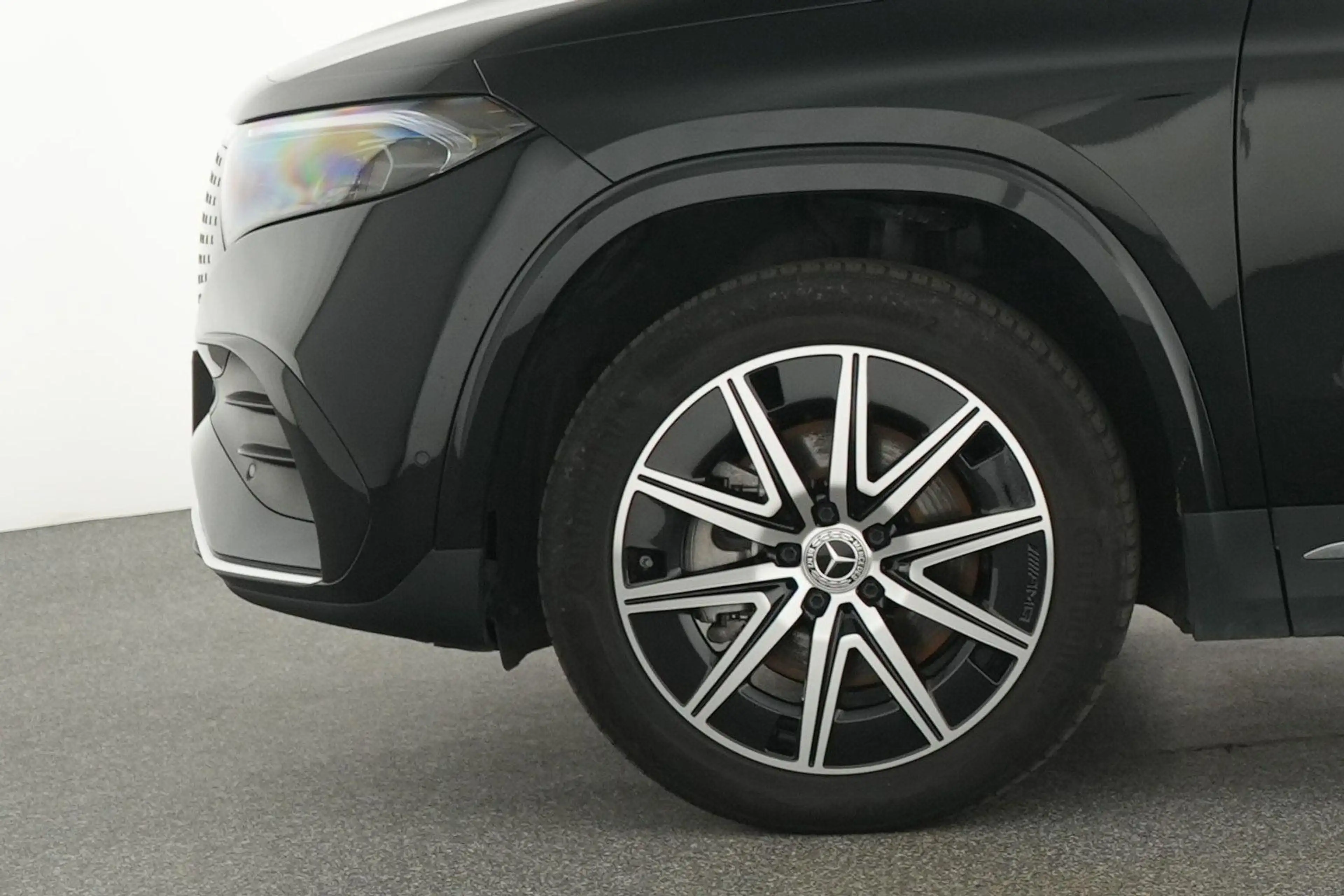 Mercedes-Benz EQA 250 250+ 'Star Edition' — photo 5