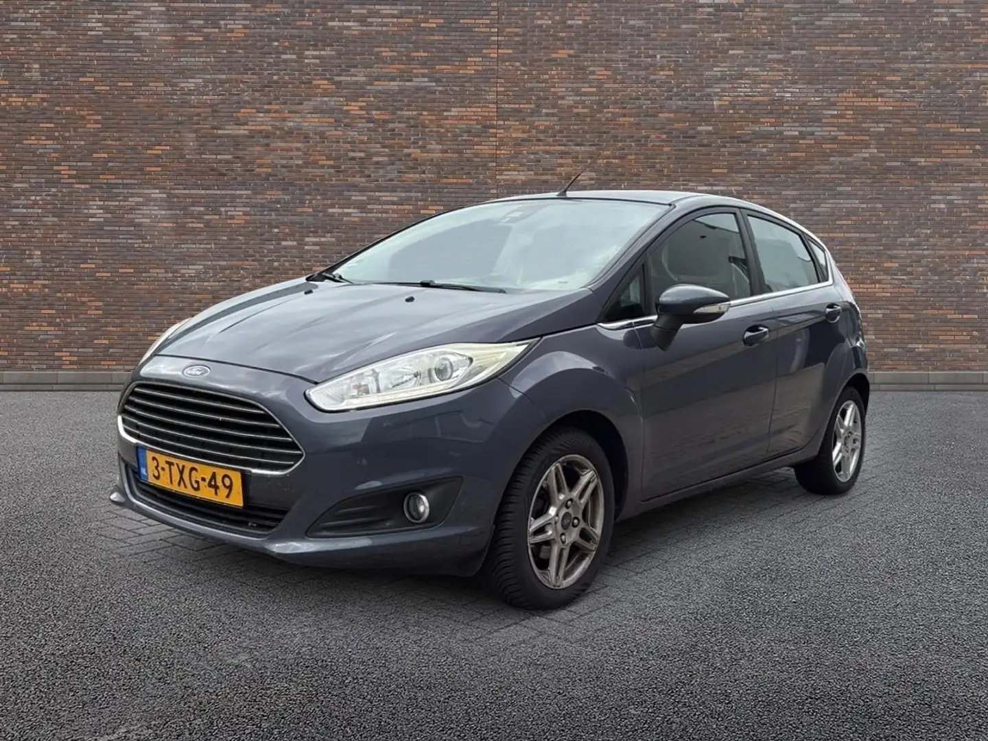 Ford Fiesta 1.0 100PK ECC LMV NAVIGATIE CRUISE Gris - 2