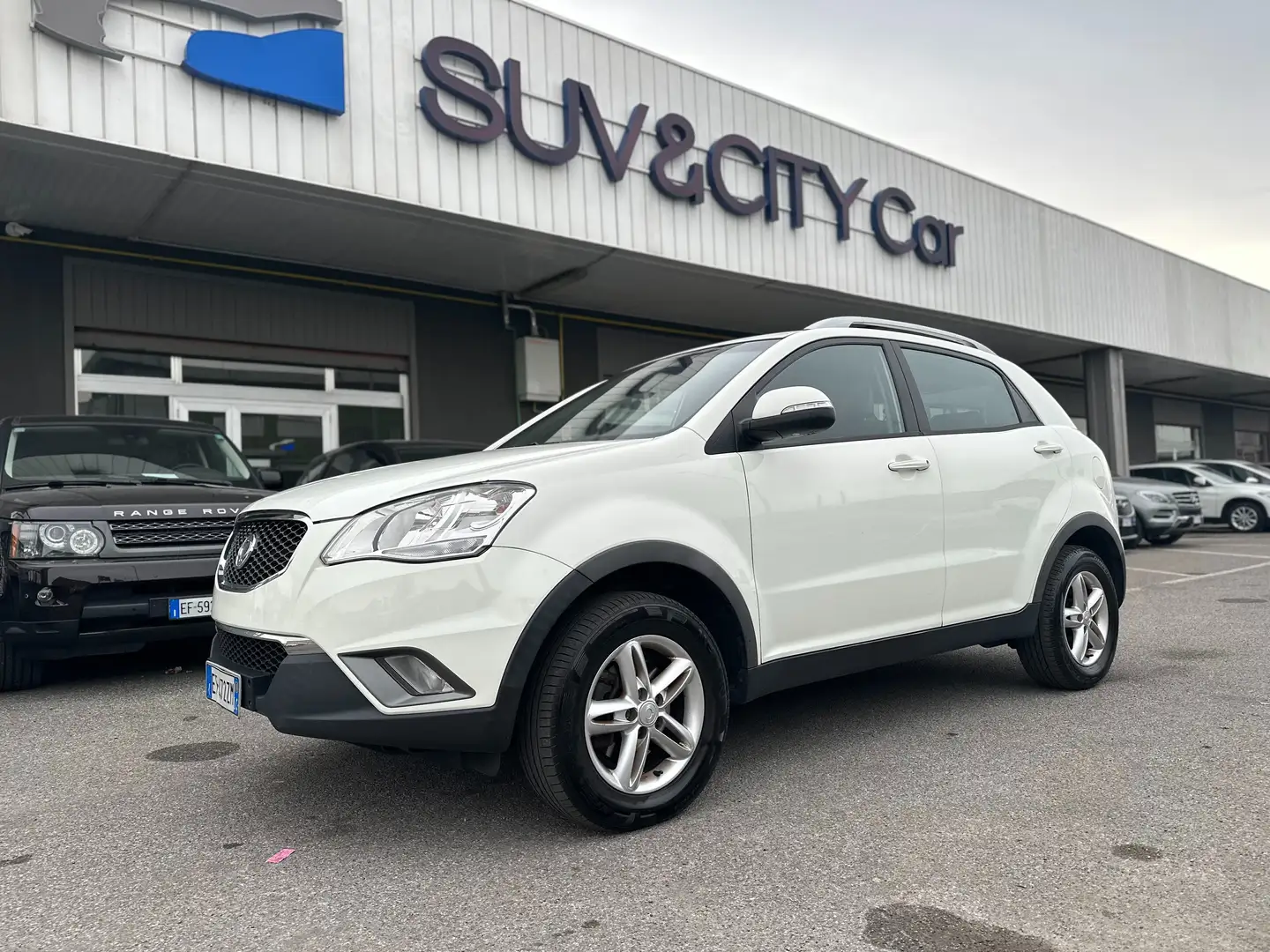 SsangYong Korando Korando 2.0 e-xdi C 2wd Bianco - 1