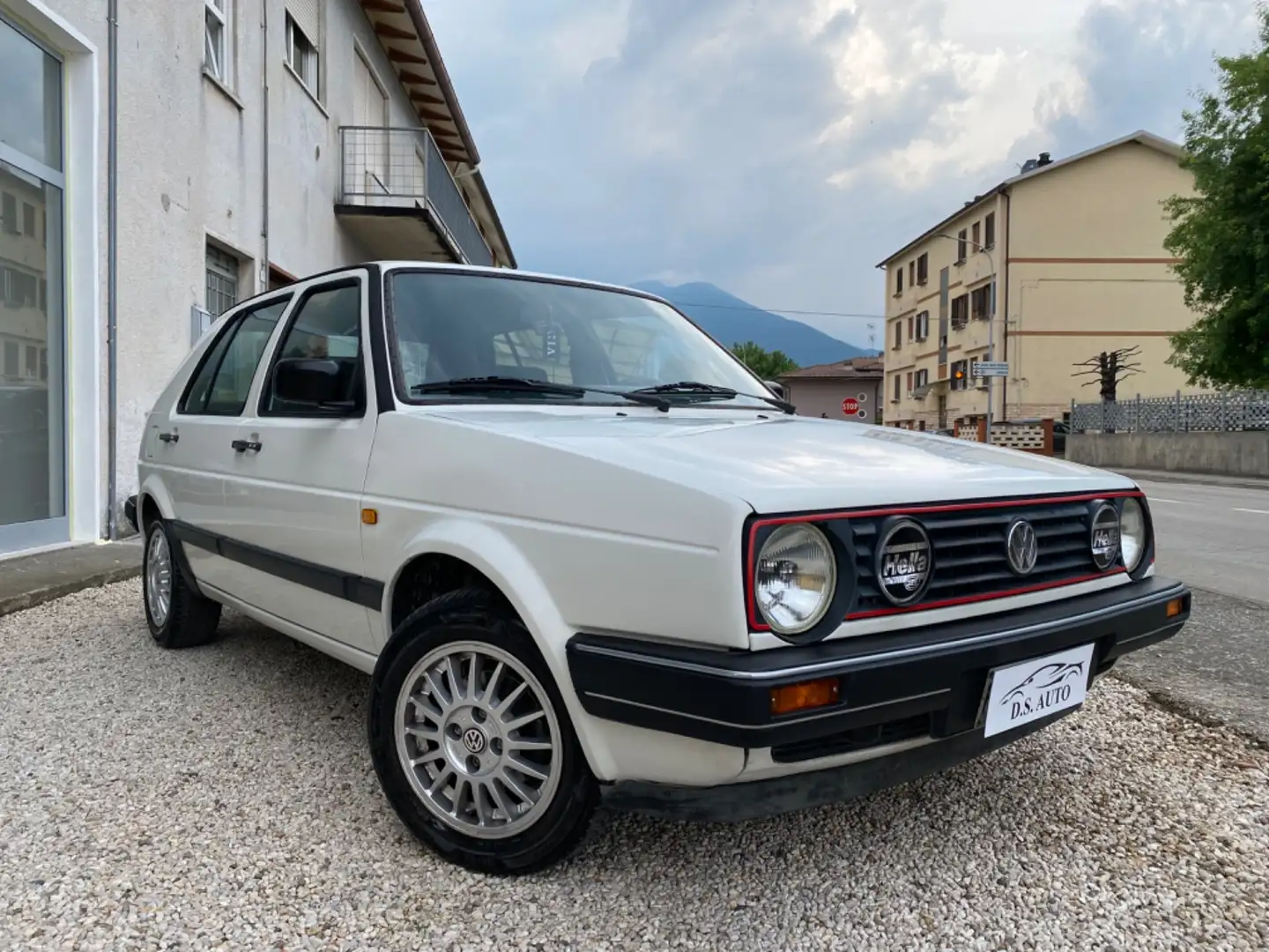 Volkswagen Golf 1600 5 porte GL Bianco - 2