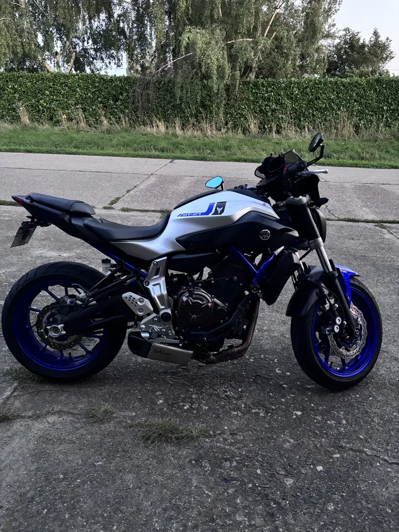 Yamaha MT-07 - 1