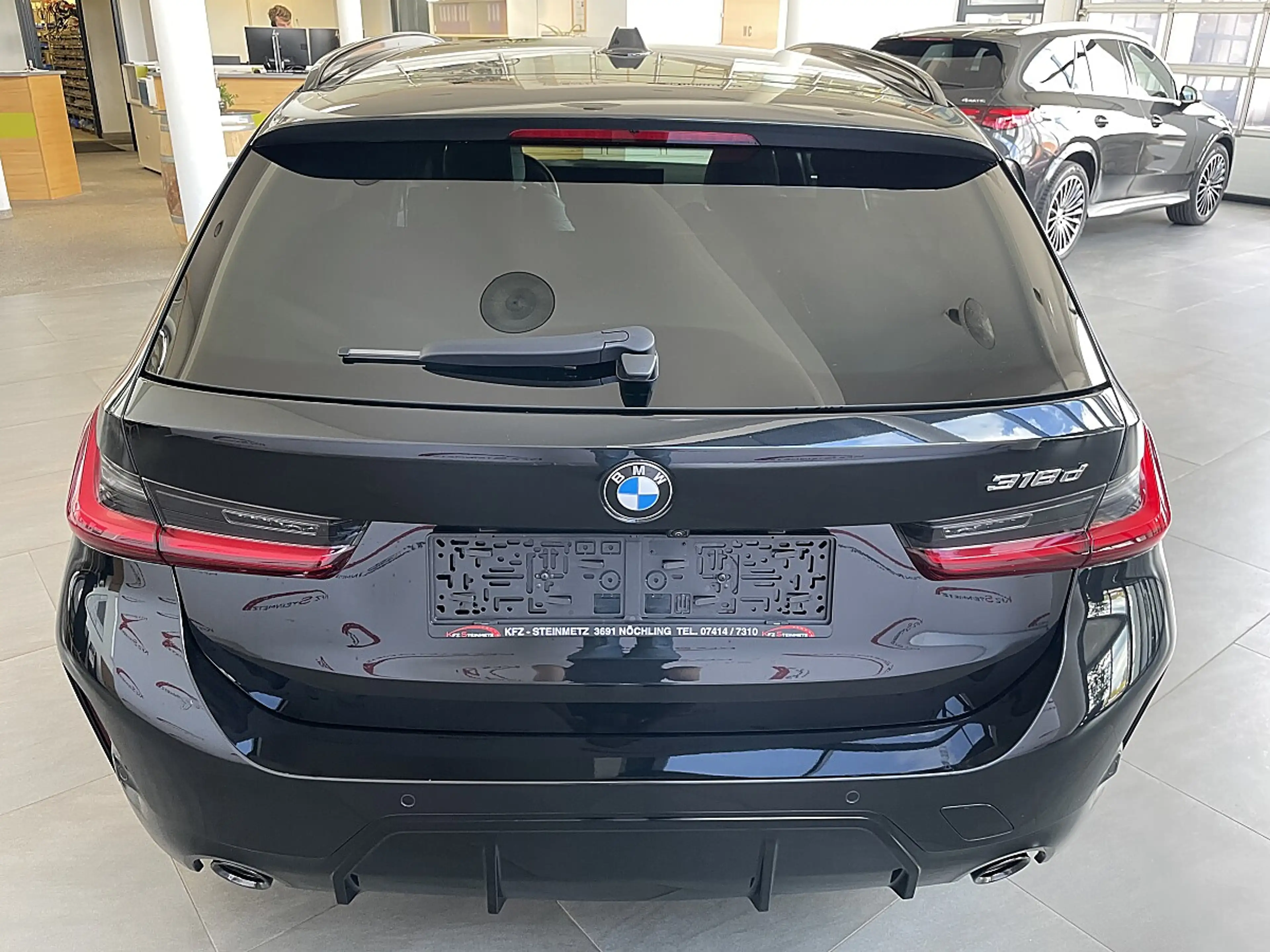 BMW 318 d 48 V Touring Aut. M-Sport, Shadow — photo 7