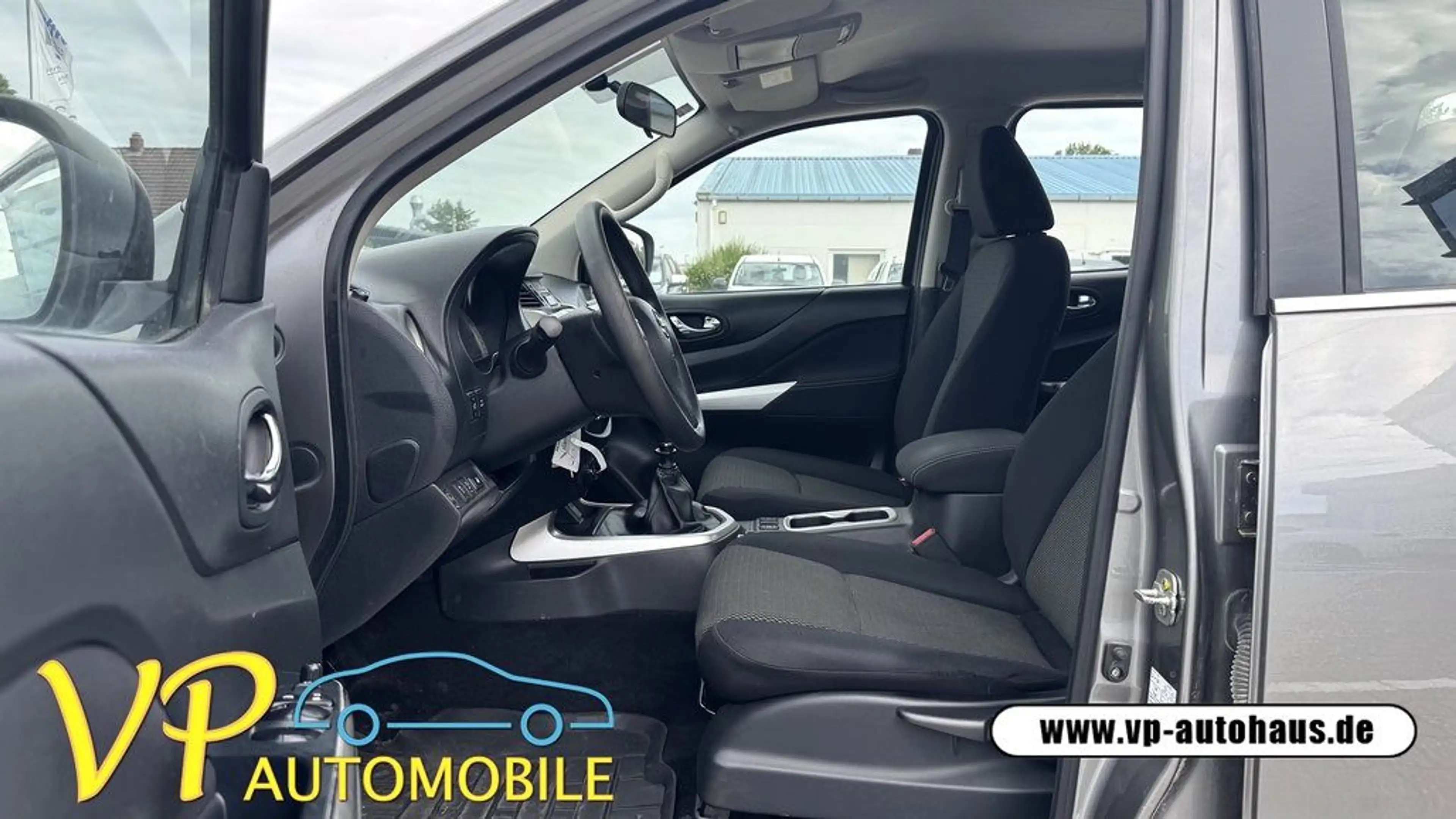 Nissan Navara NP300 Acenta Double Cab 4x4 AHK 3,5t — photo 11