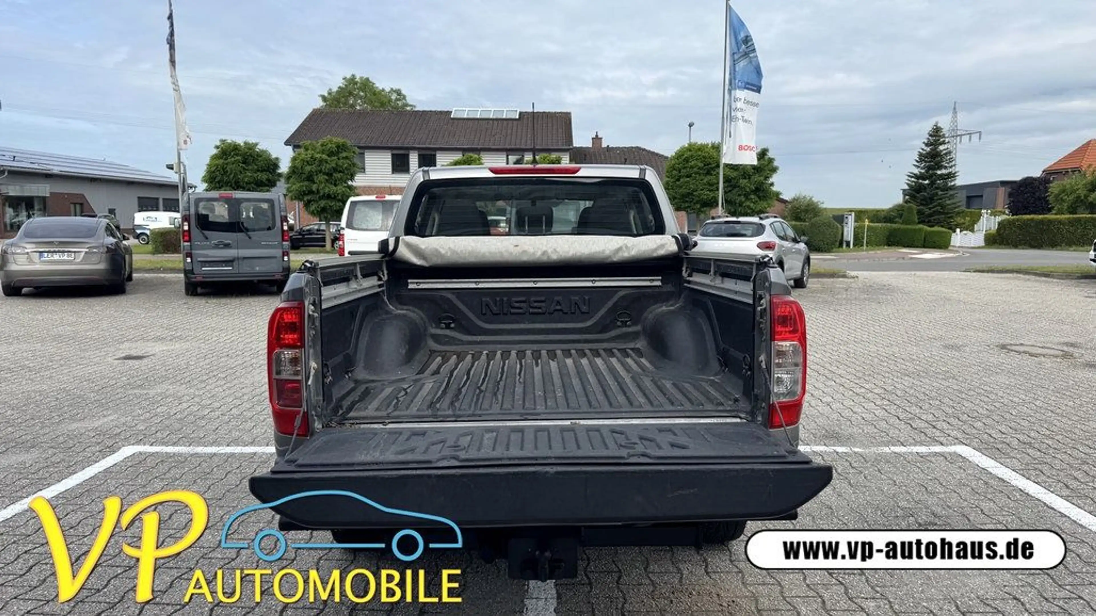 Nissan Navara NP300 Acenta Double Cab 4x4 AHK 3,5t — photo 9