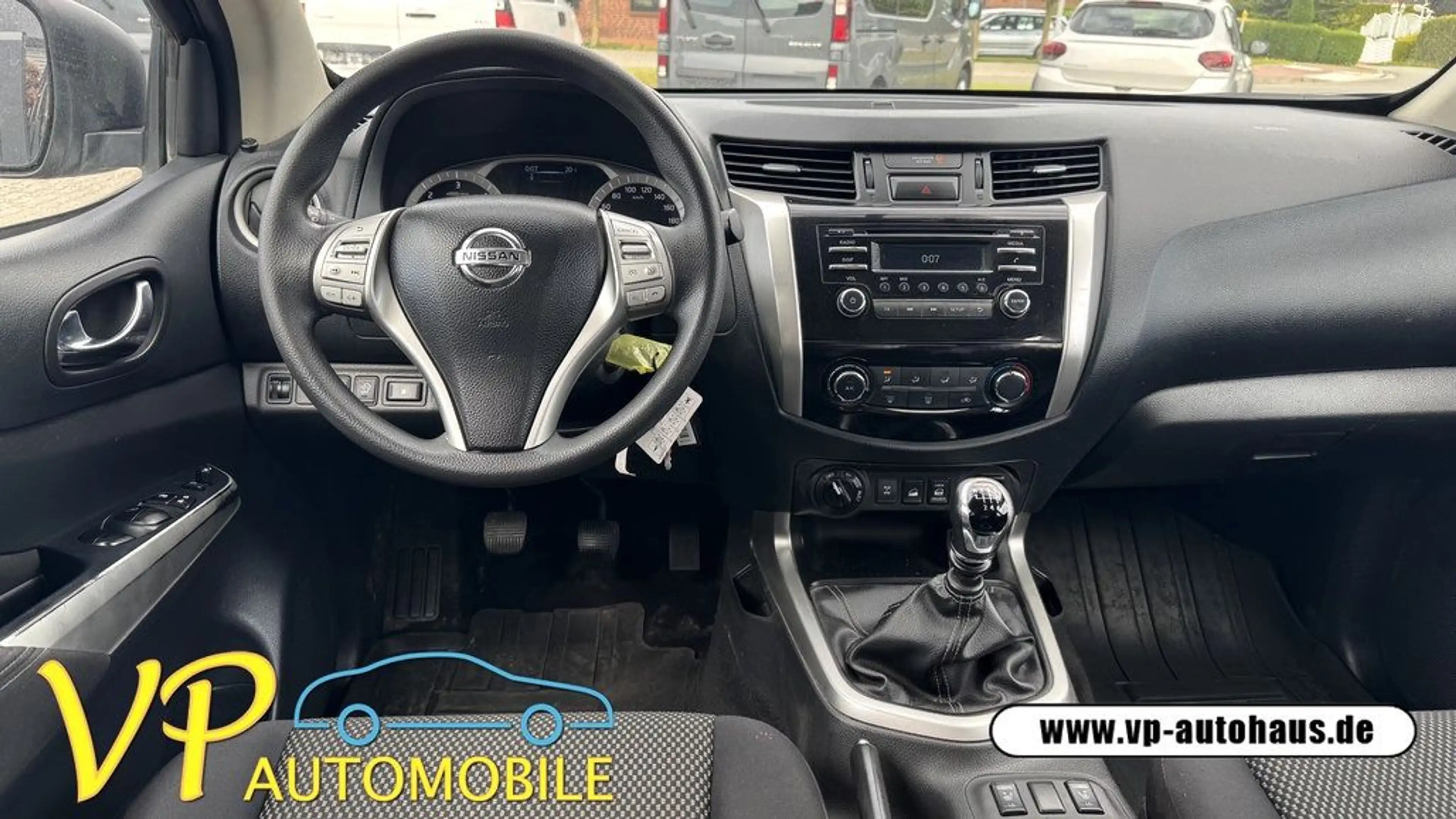 Nissan Navara NP300 Acenta Double Cab 4x4 AHK 3,5t — photo 13
