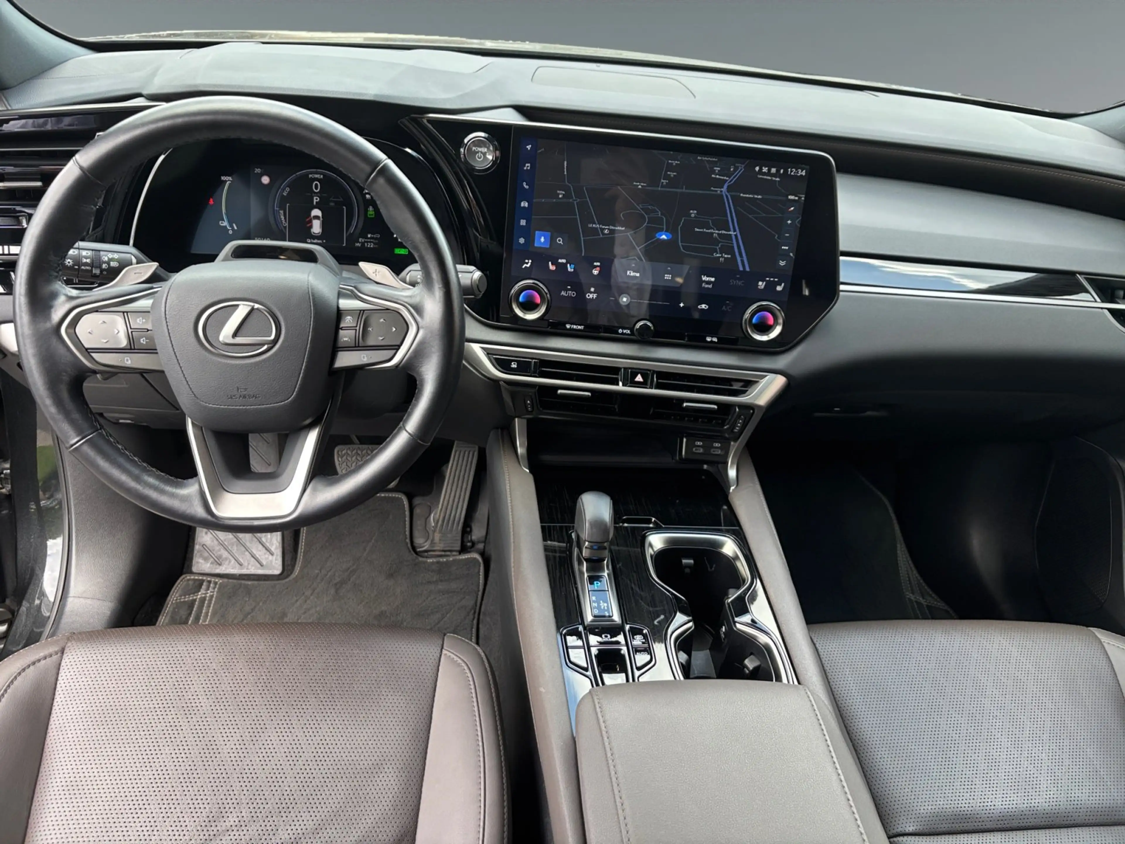 Lexus RX 450h + E-Four Executive NAVI/360/MATRIX — photo 11