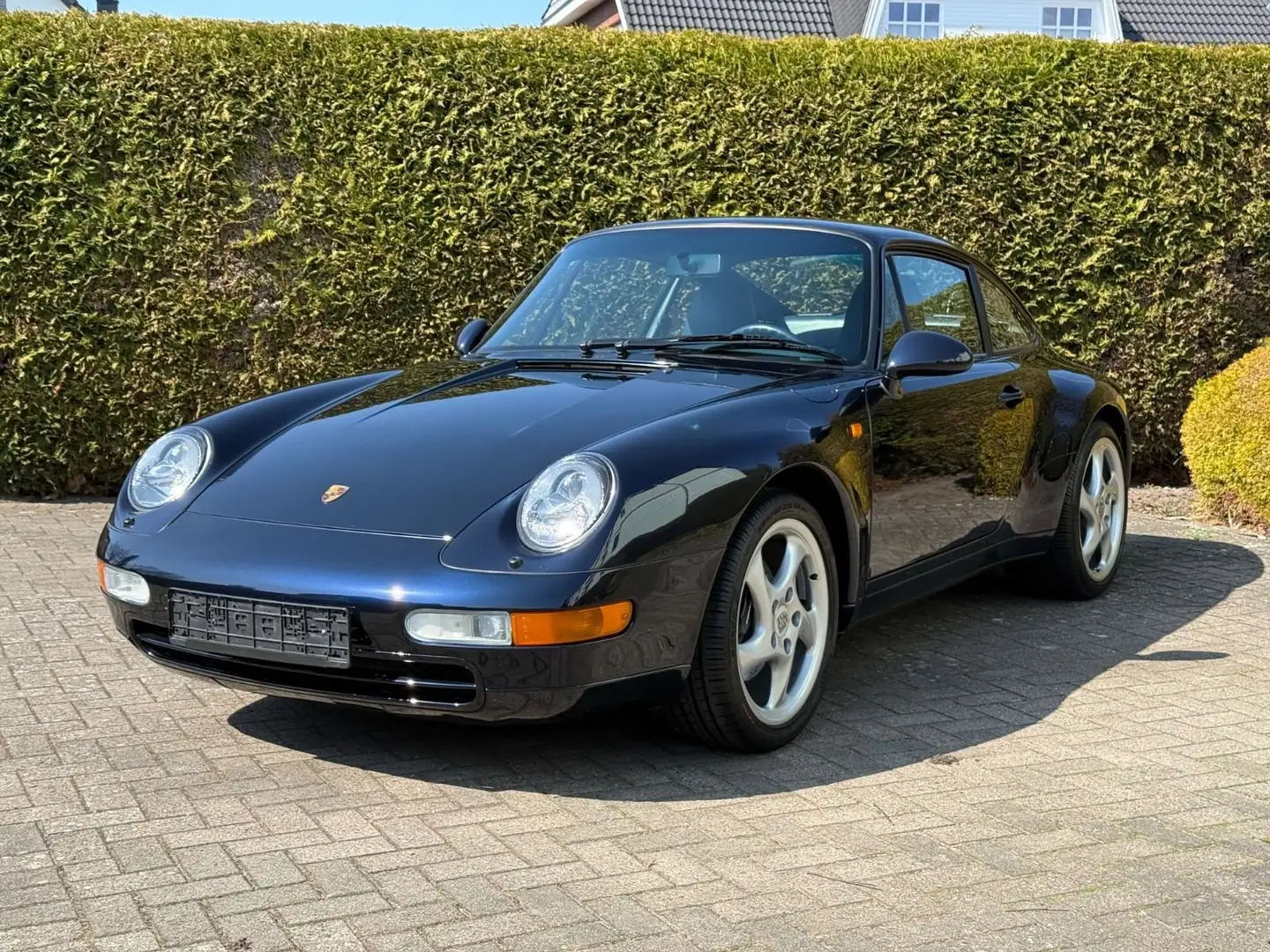 Porsche 911 993 Carrera Coupé, 6-Gang Azul - 1