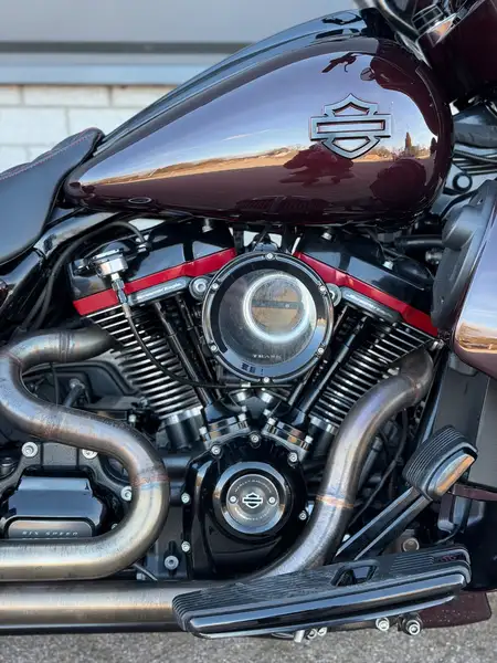 Harley-Davidson Street Glide - foto 3