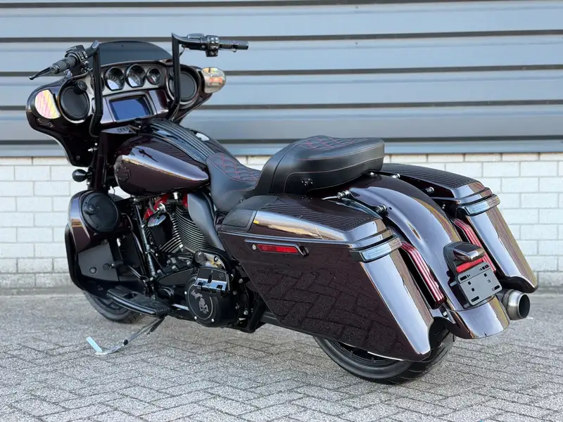 Harley-Davidson Street Glide - foto 6