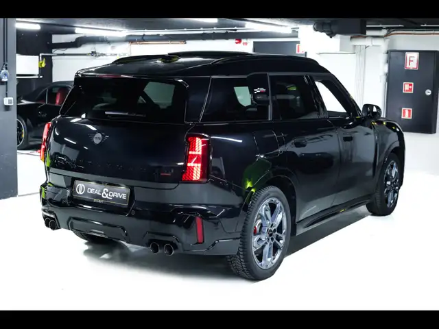 Mini Countryman view 7