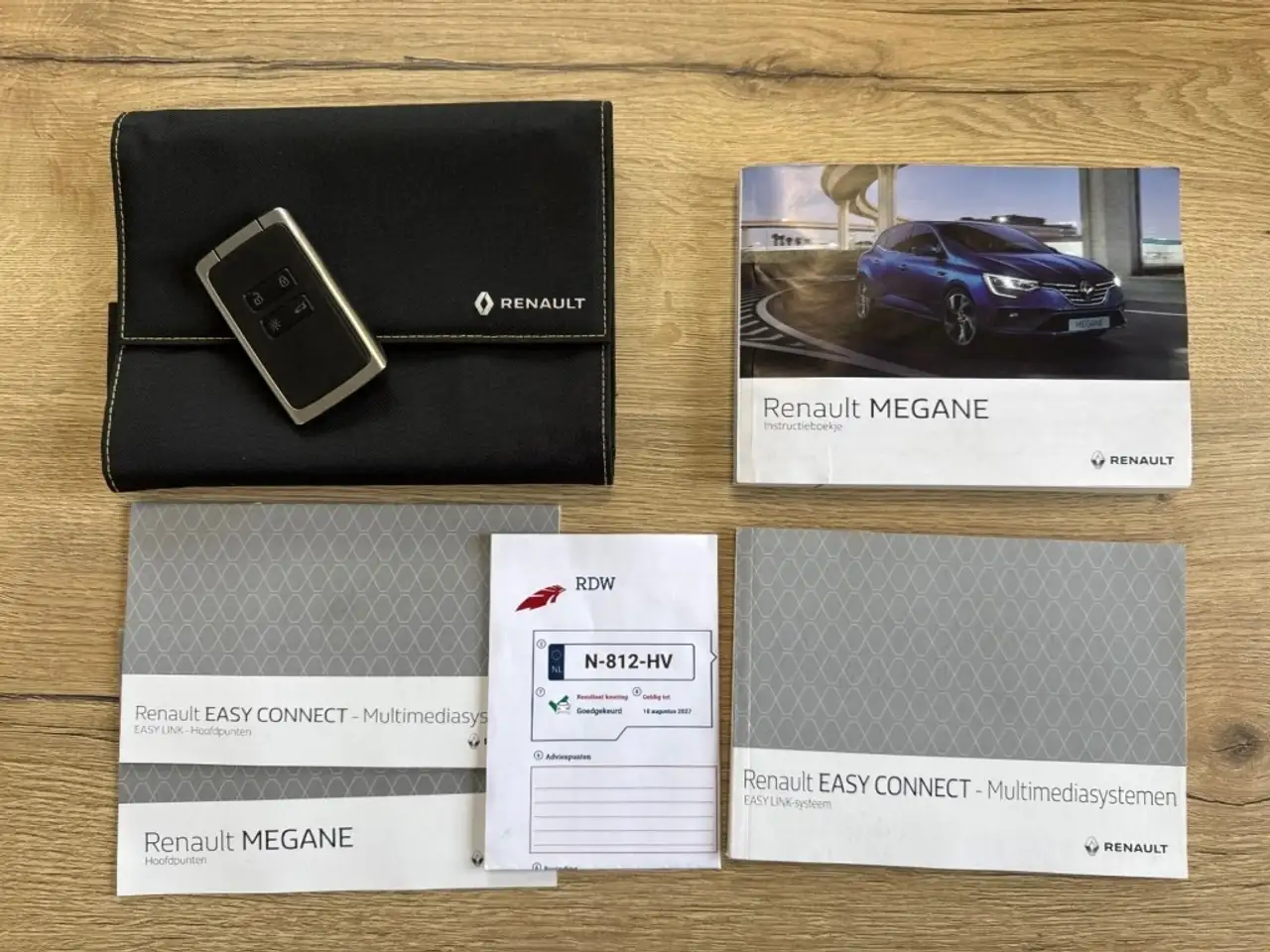 Renault Megane 1.3 TCE INTENS / Carplay / cruise control / NL aut, миниатюра 24