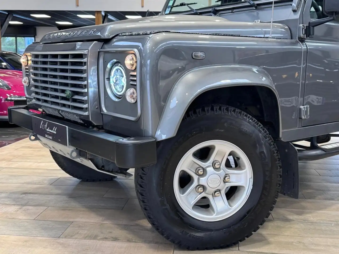 Land Rover Defender 90 hard top es puma 2.4L TD4 122CH CTTE a Noir - 2