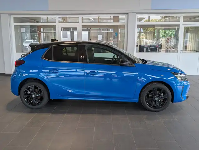 Opel Corsa view 2