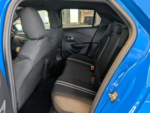 Opel Corsa view 8