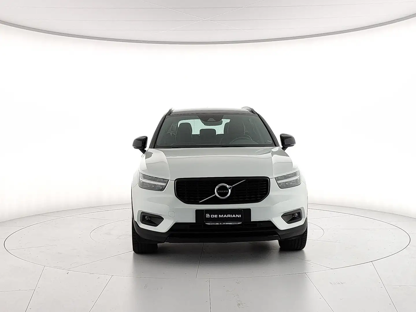Volvo XC40 XC40 2.0 d4 R-design awd geartronic 190cv (Br) Weiß - 2