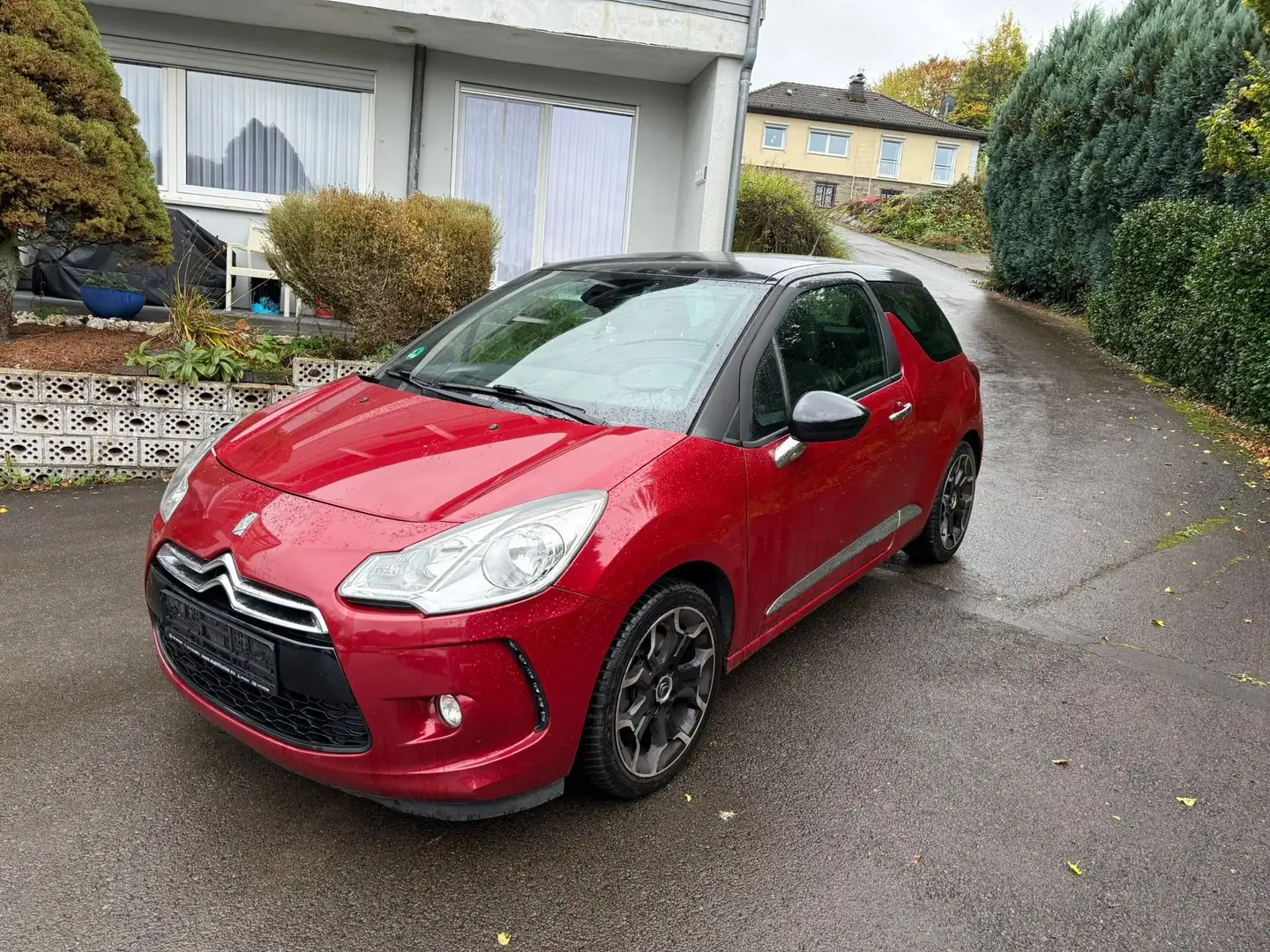 Citroen DS3 SoChic Rot - 1