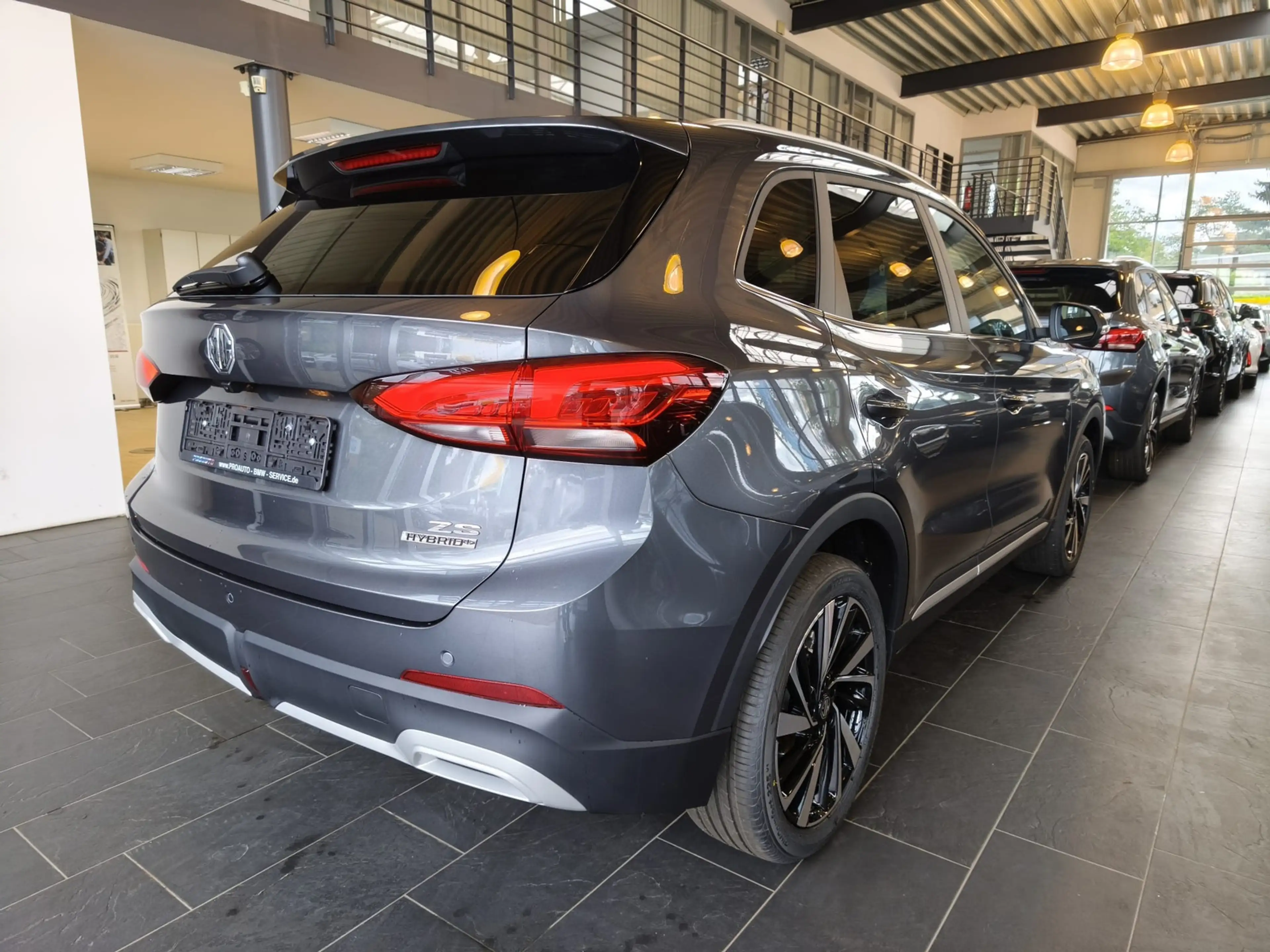 MG ZS 1.5 Hybrid+ 145 kW Luxury Aut./LED/ACC/|360° — photo 8