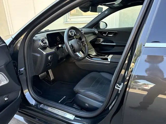 Mercedes-Benz 300 view 12