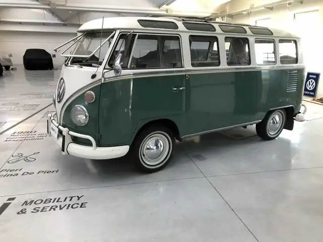 Volkswagen T1 MICROBUS DE LUXE SAMBA 21Vetri tetto apribile