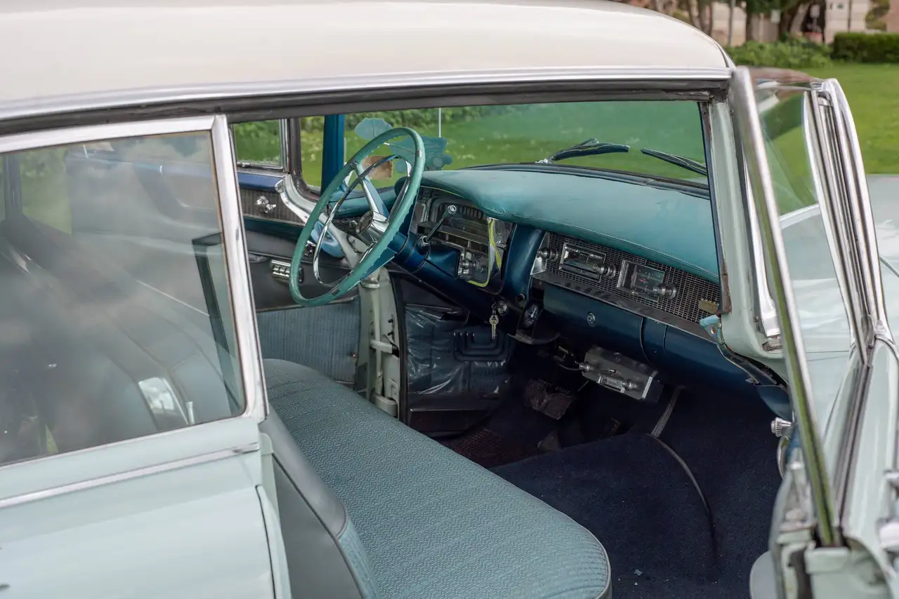 Cadillac Deville Sedan, foto 4