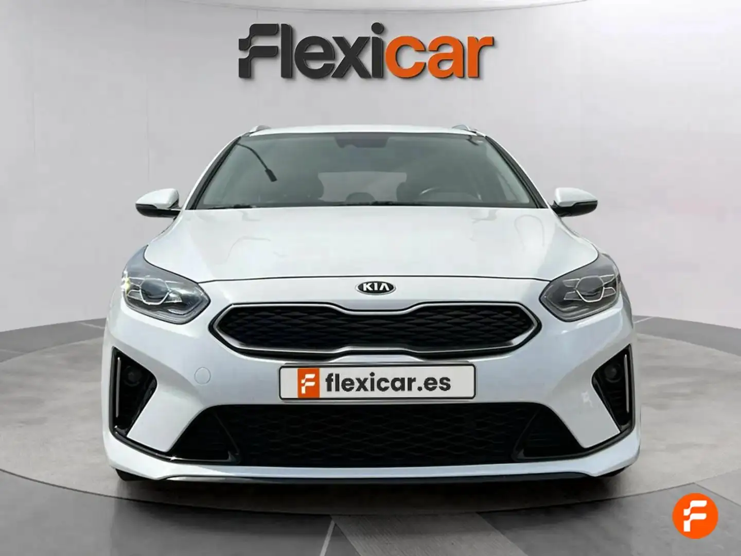 Kia Mentor tourer White - 2