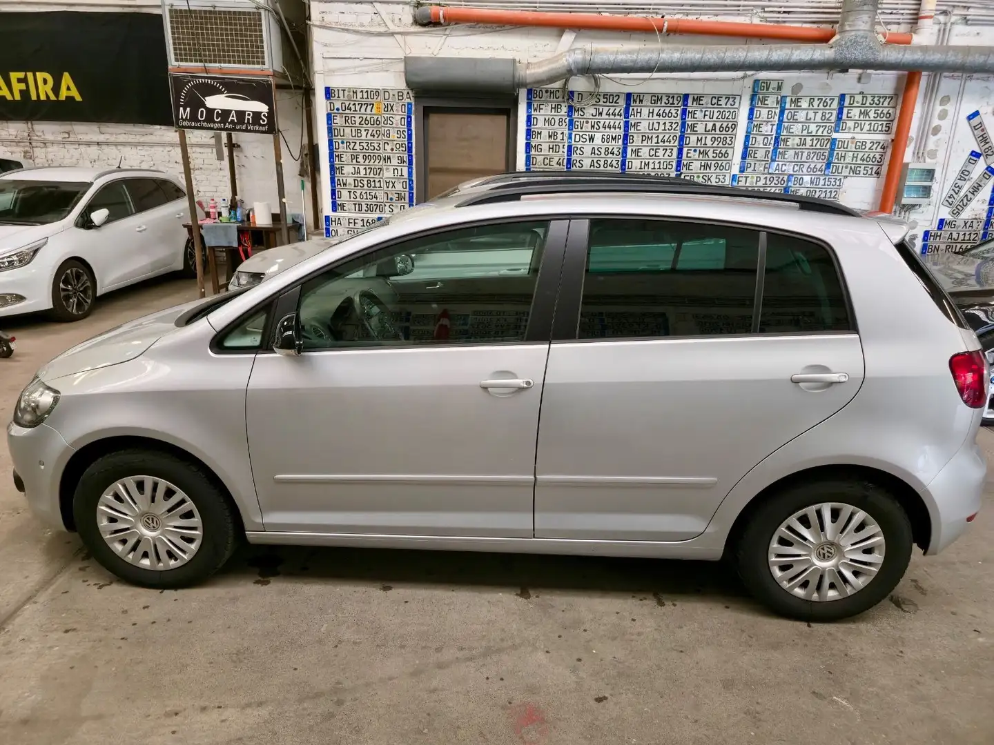 Volkswagen Golf Plus Match *1.Hand*Top Zustand*55.000 km* srebrna - 2