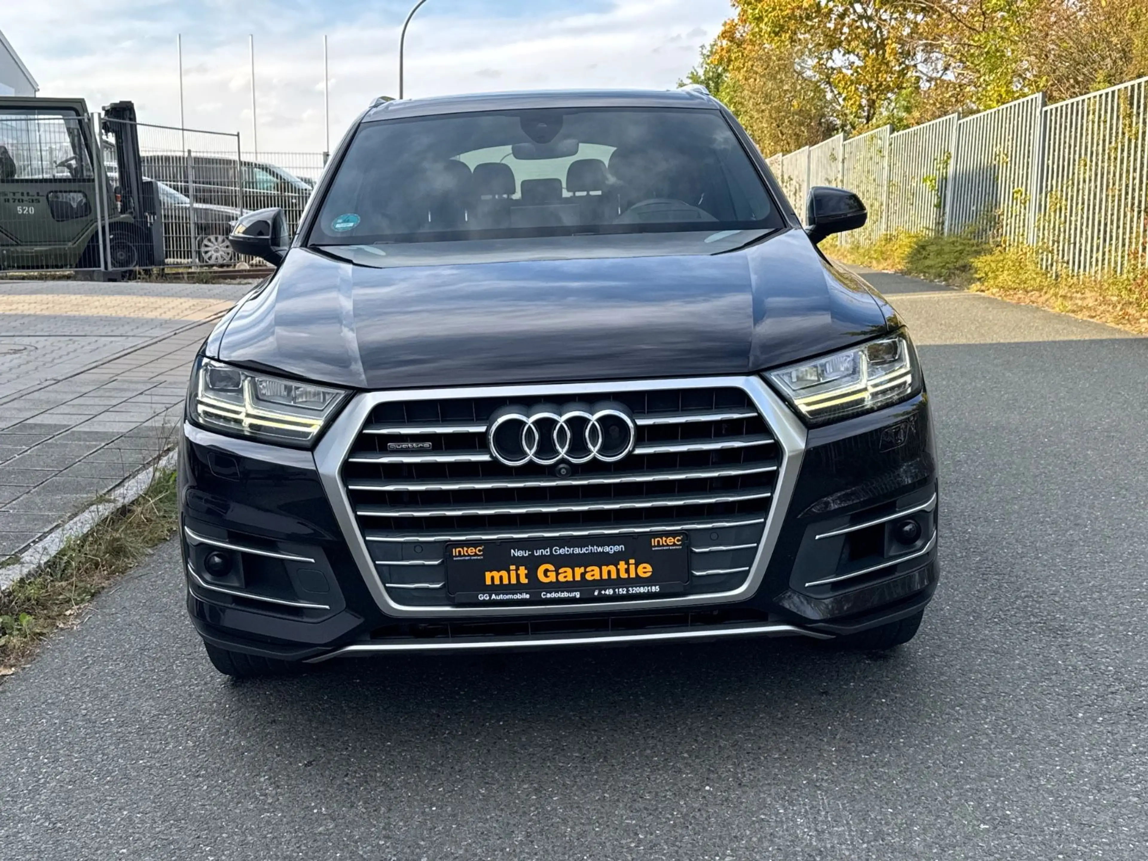 Audi Q7 50 TDI quattro 3S-line Plus AHK Panorama DVD — photo 8