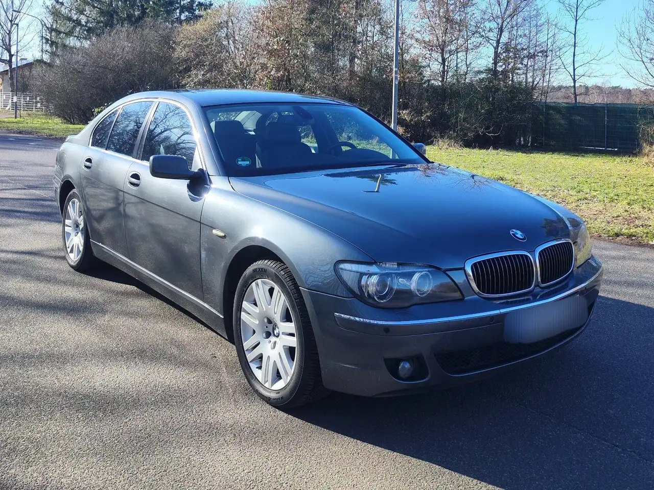 BMW 740