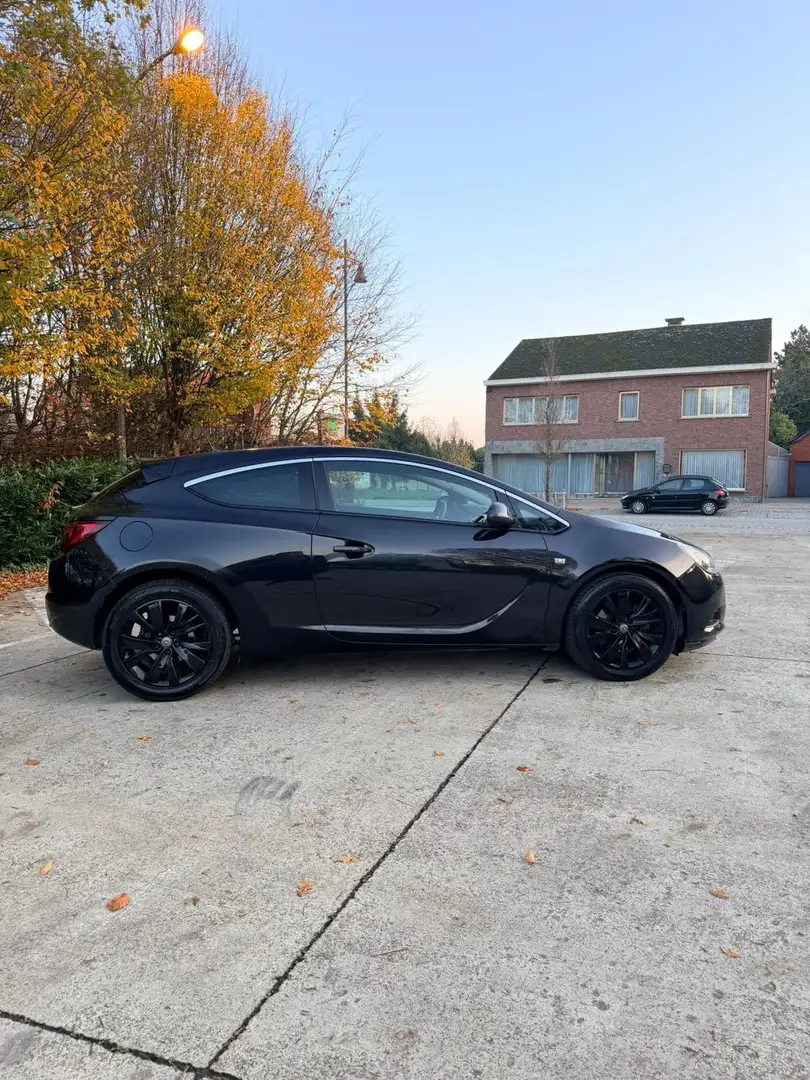 Opel Astra GTC 1.4 Turbo - 2