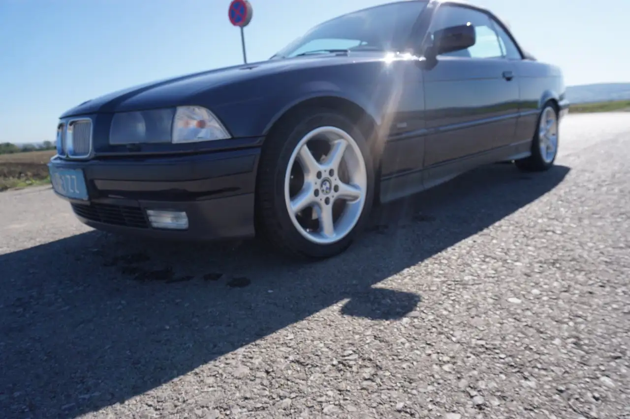 BMW 328 i, foto 4